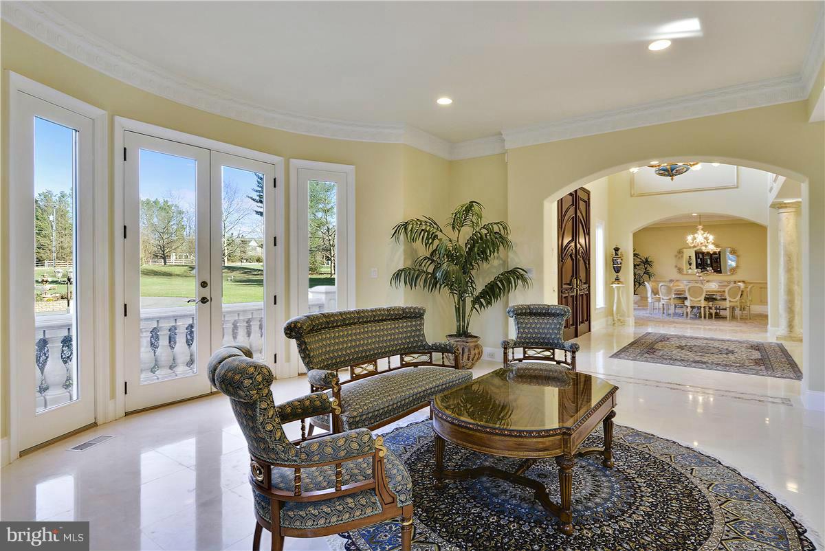 WOODSFIELD - Residential