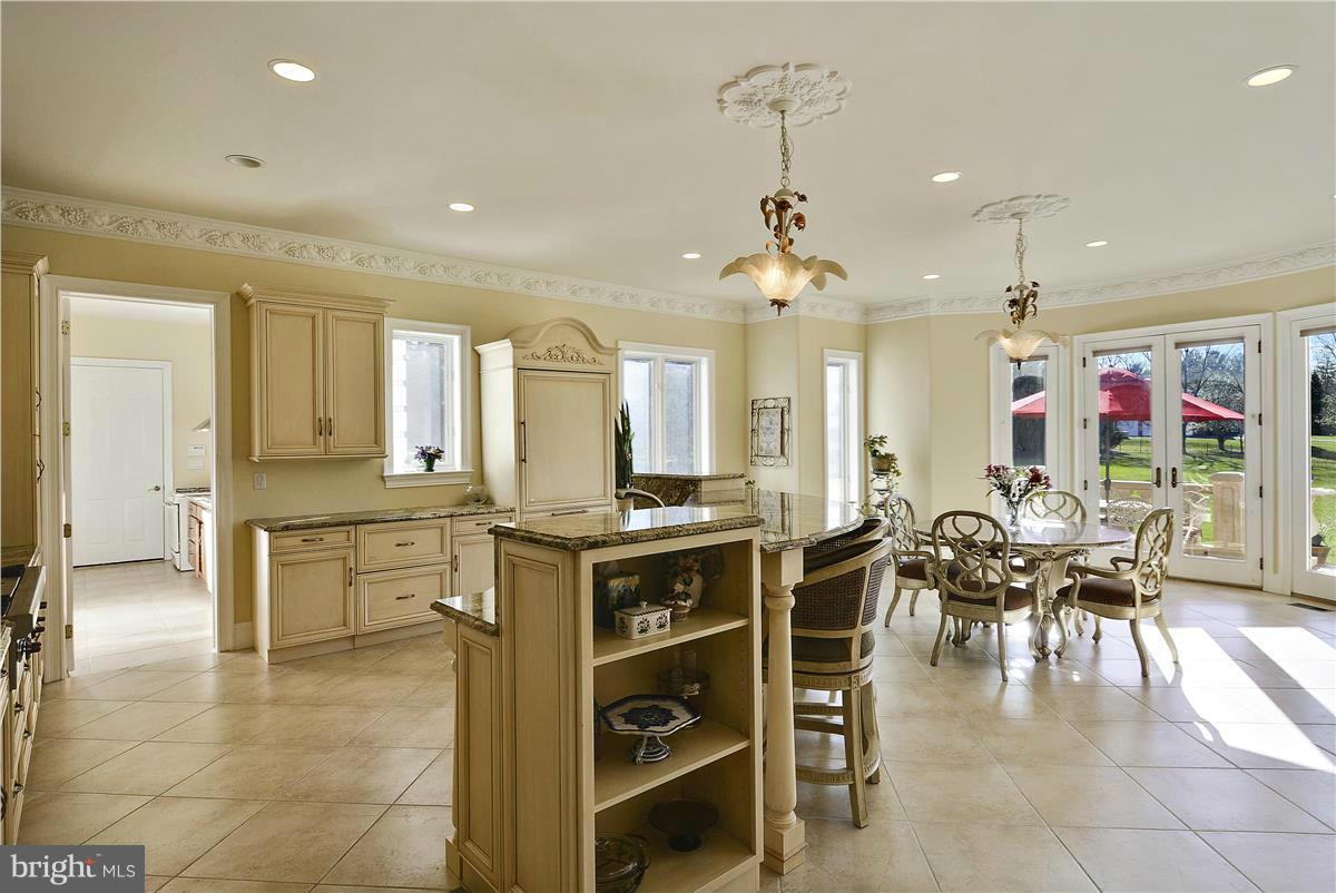 WOODSFIELD - Residential