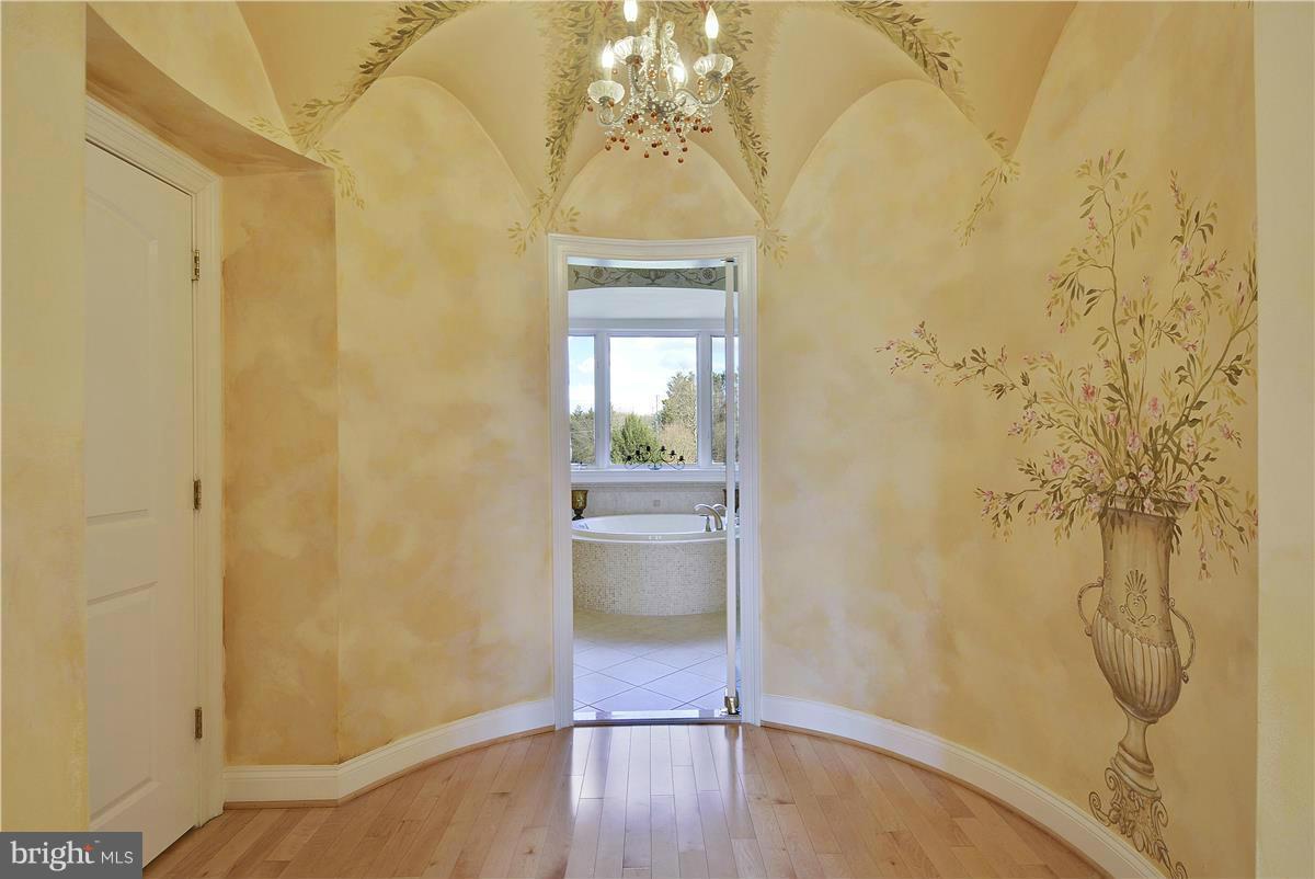 WOODSFIELD - Residential