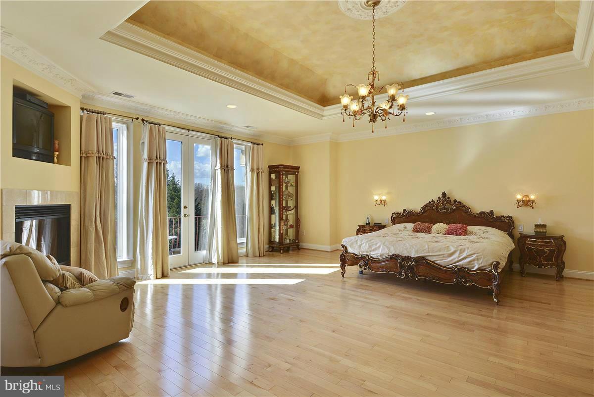 WOODSFIELD - Residential