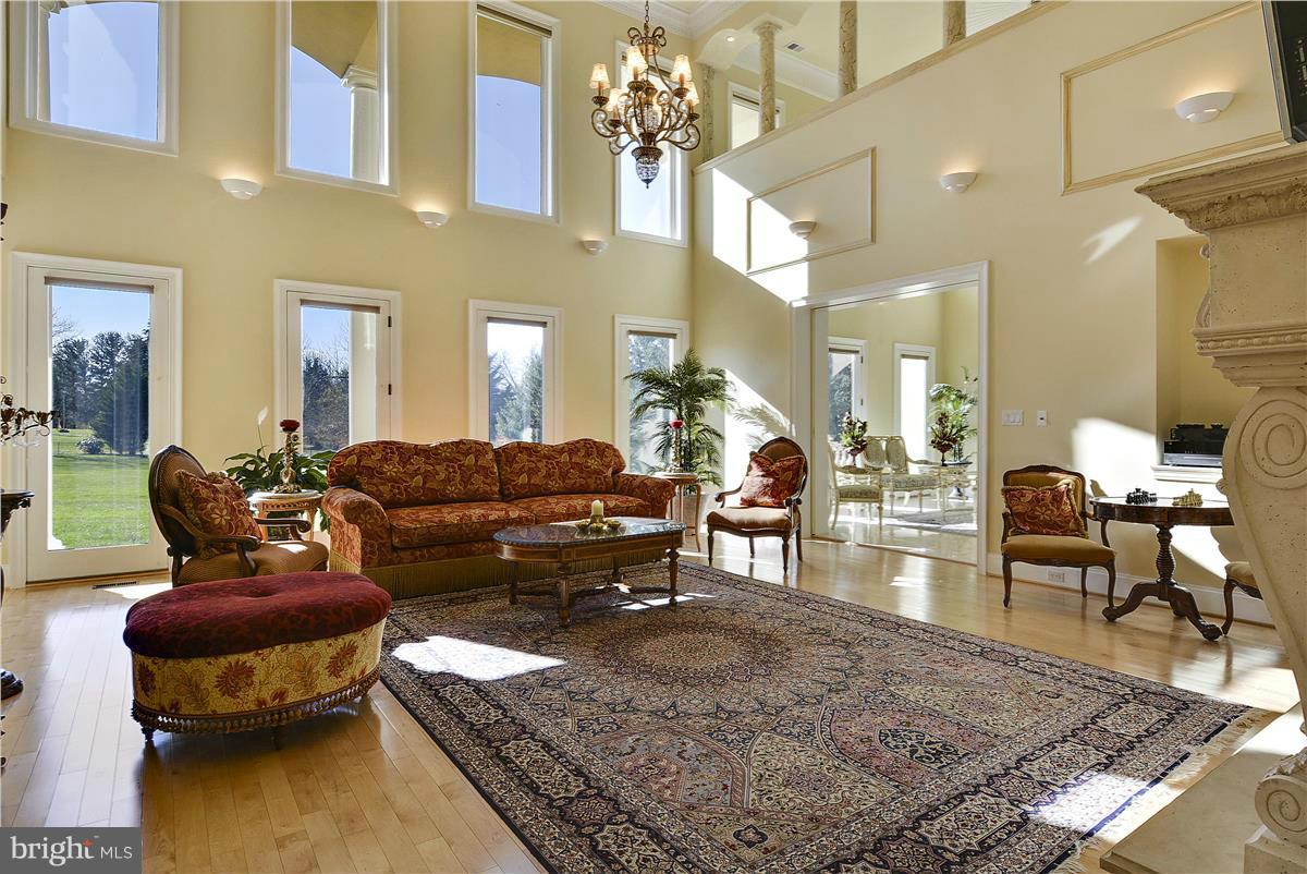 WOODSFIELD - Residential