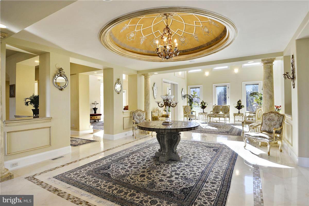 WOODSFIELD - Residential