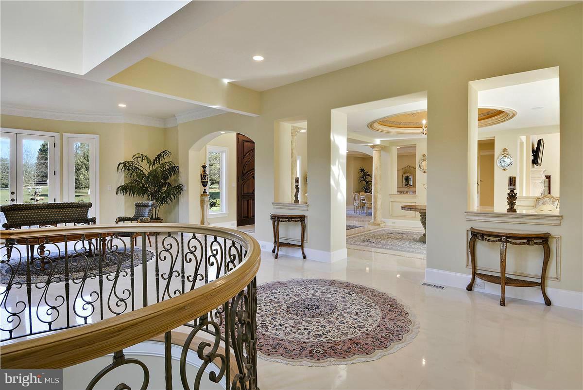 WOODSFIELD - Residential