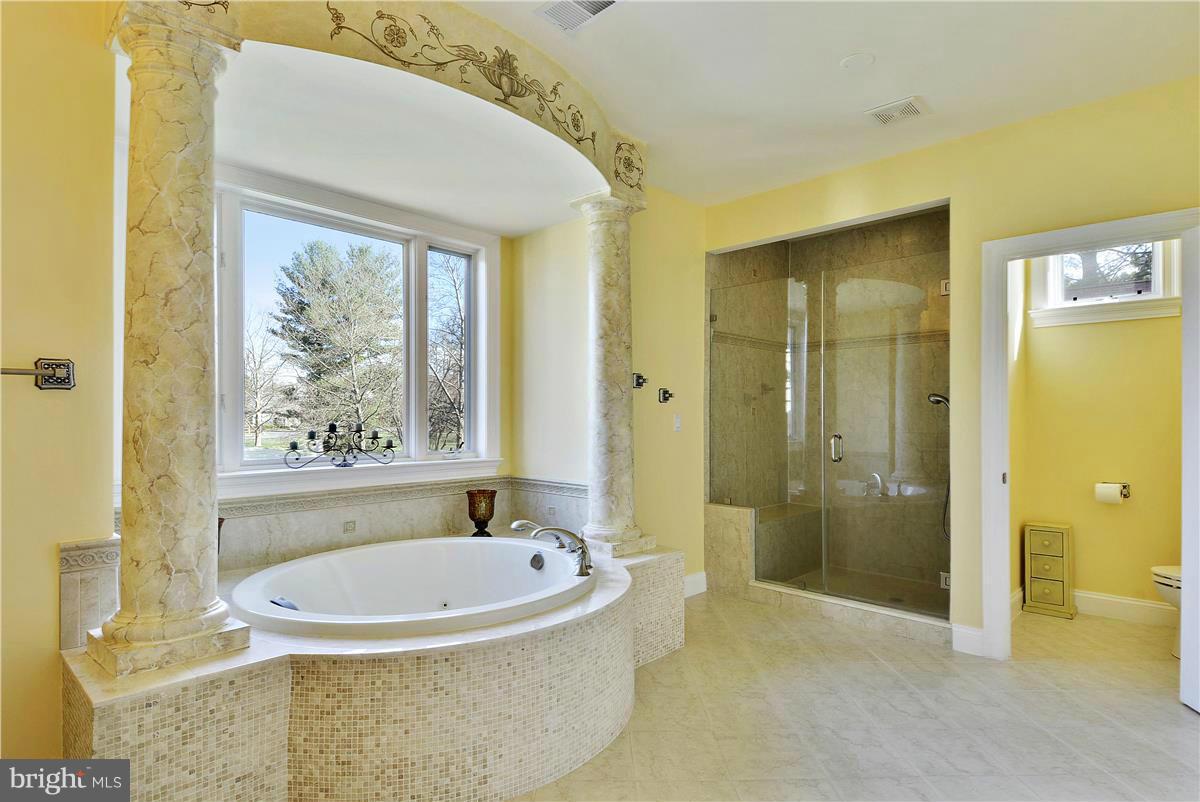 WOODSFIELD - Residential