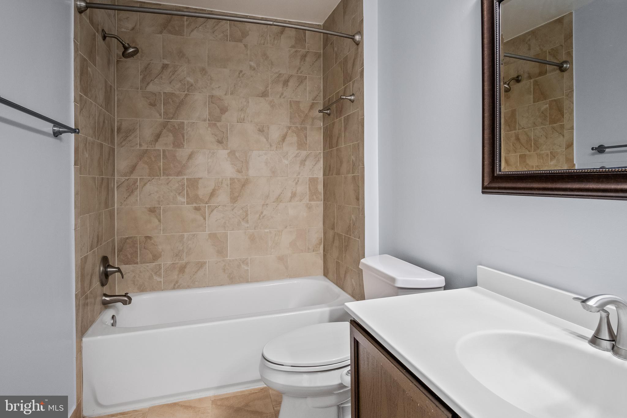 COURTLANDT HEIGHTS - Residential Lease