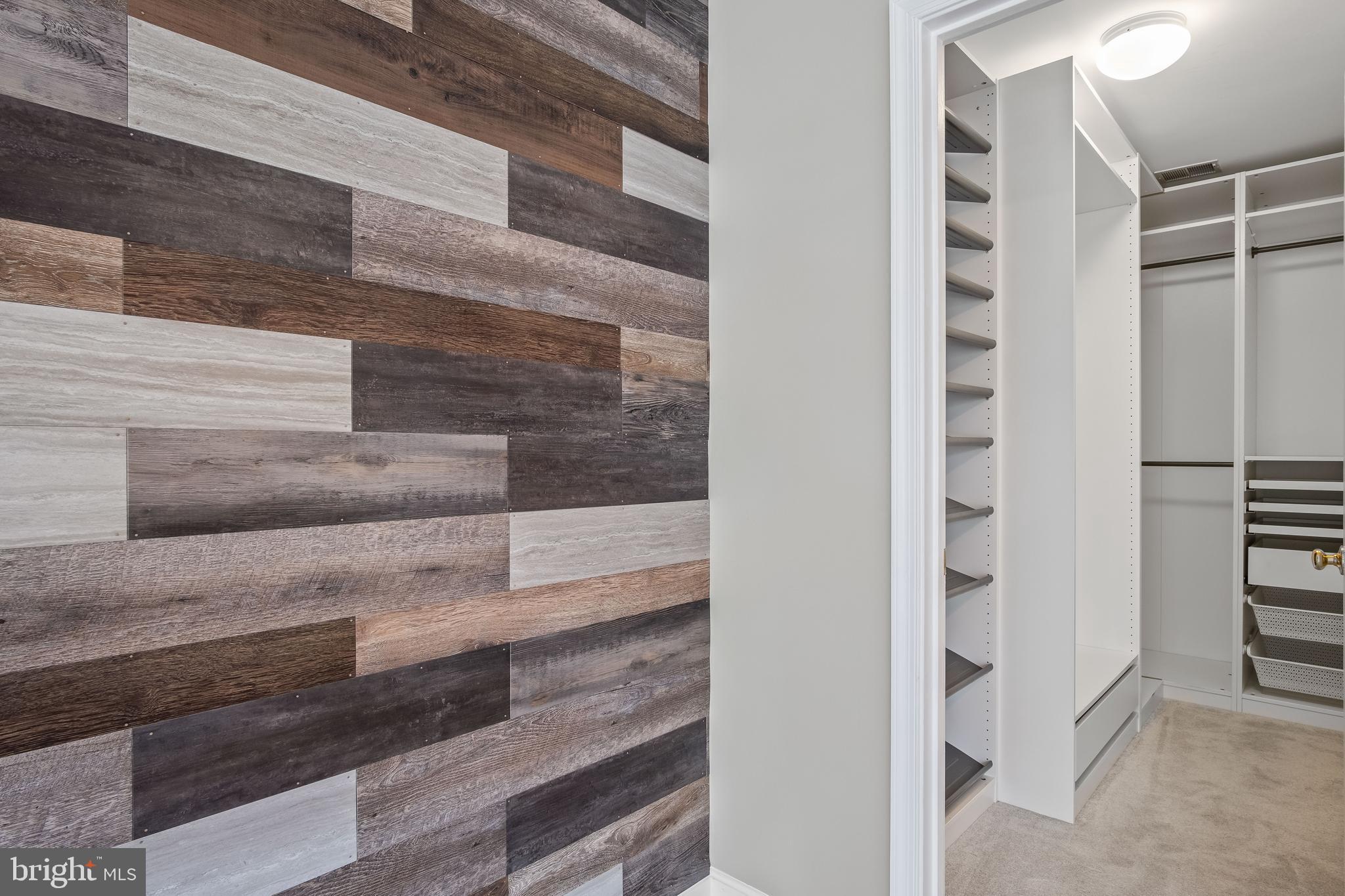 COURTLANDT HEIGHTS - Residential Lease