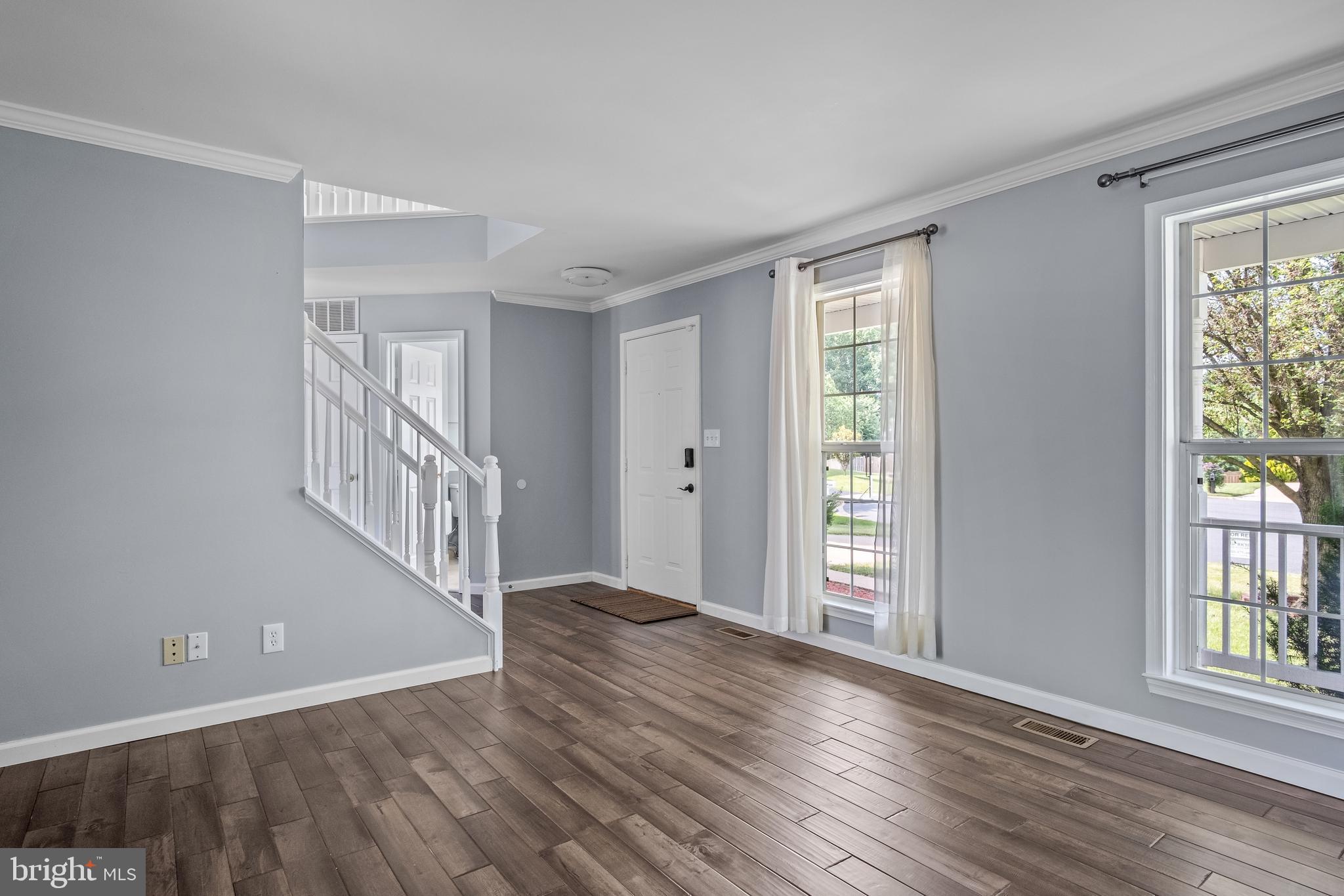 COURTLANDT HEIGHTS - Residential Lease