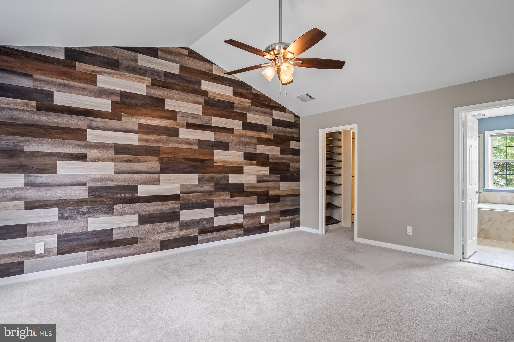 COURTLANDT HEIGHTS - Residential Lease