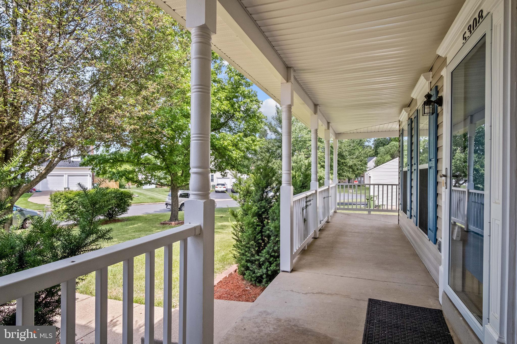 COURTLANDT HEIGHTS - Residential Lease