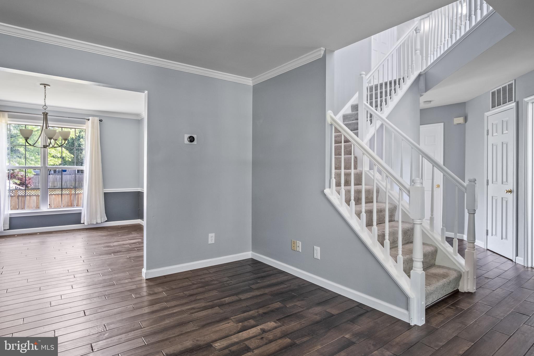 COURTLANDT HEIGHTS - Residential Lease