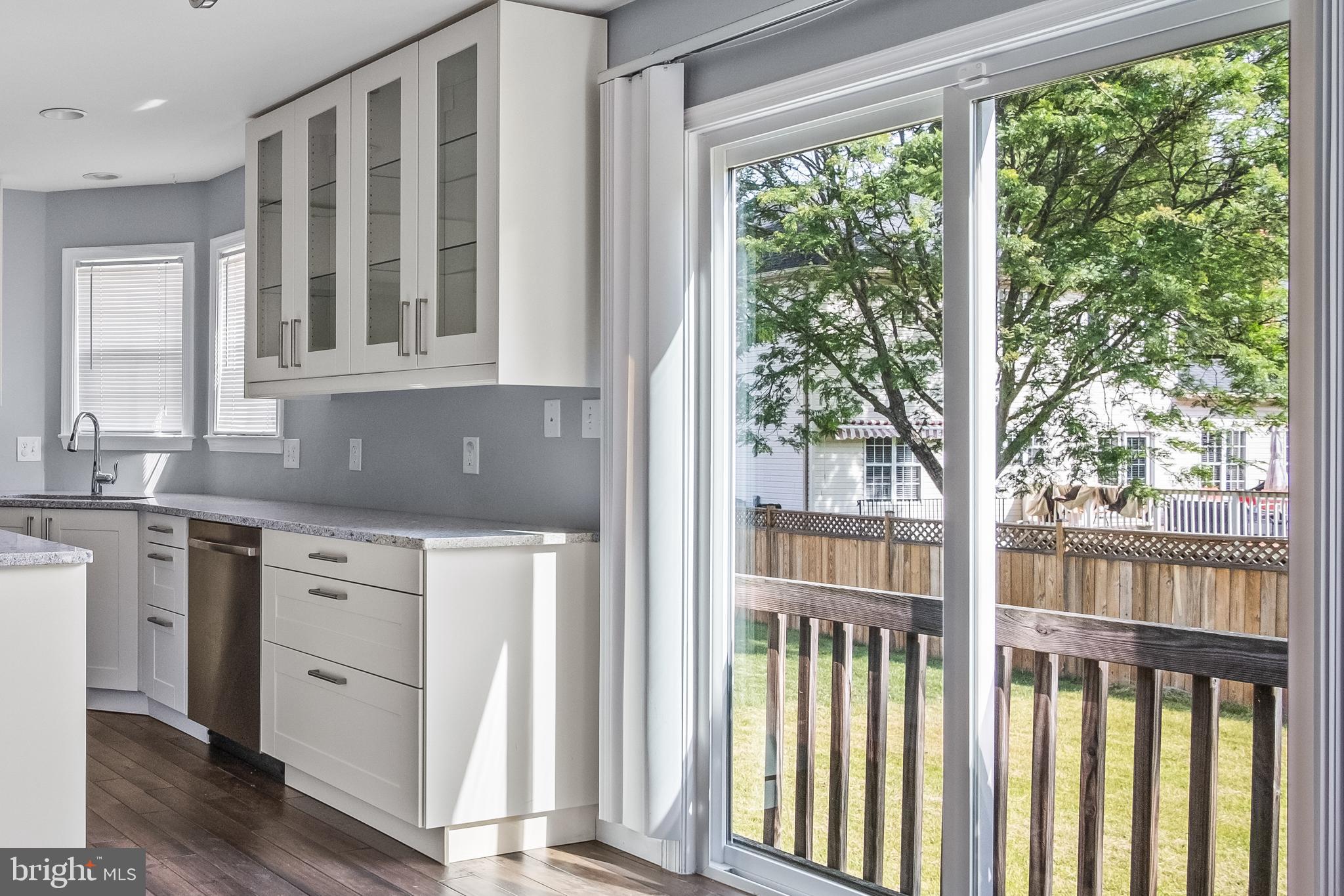 COURTLANDT HEIGHTS - Residential Lease