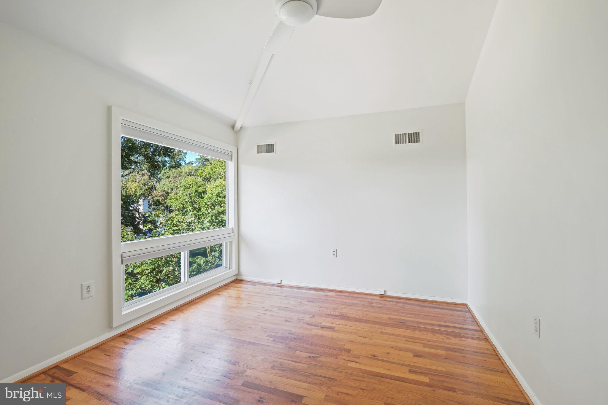 FAIRWAY HILLS - Residential