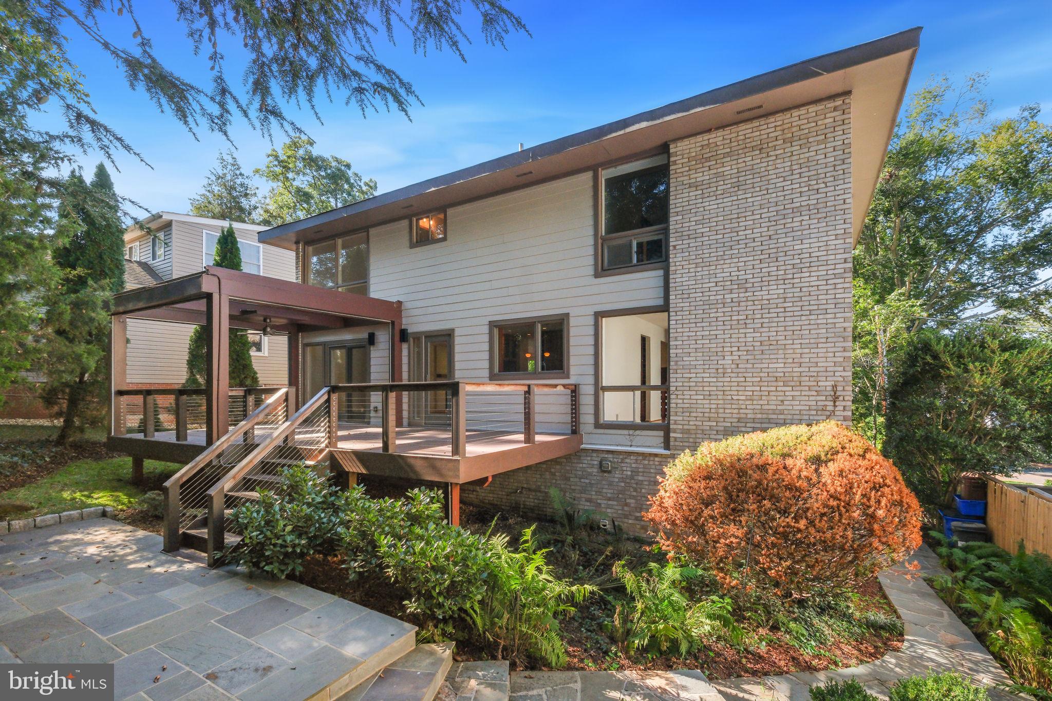 FAIRWAY HILLS - Residential