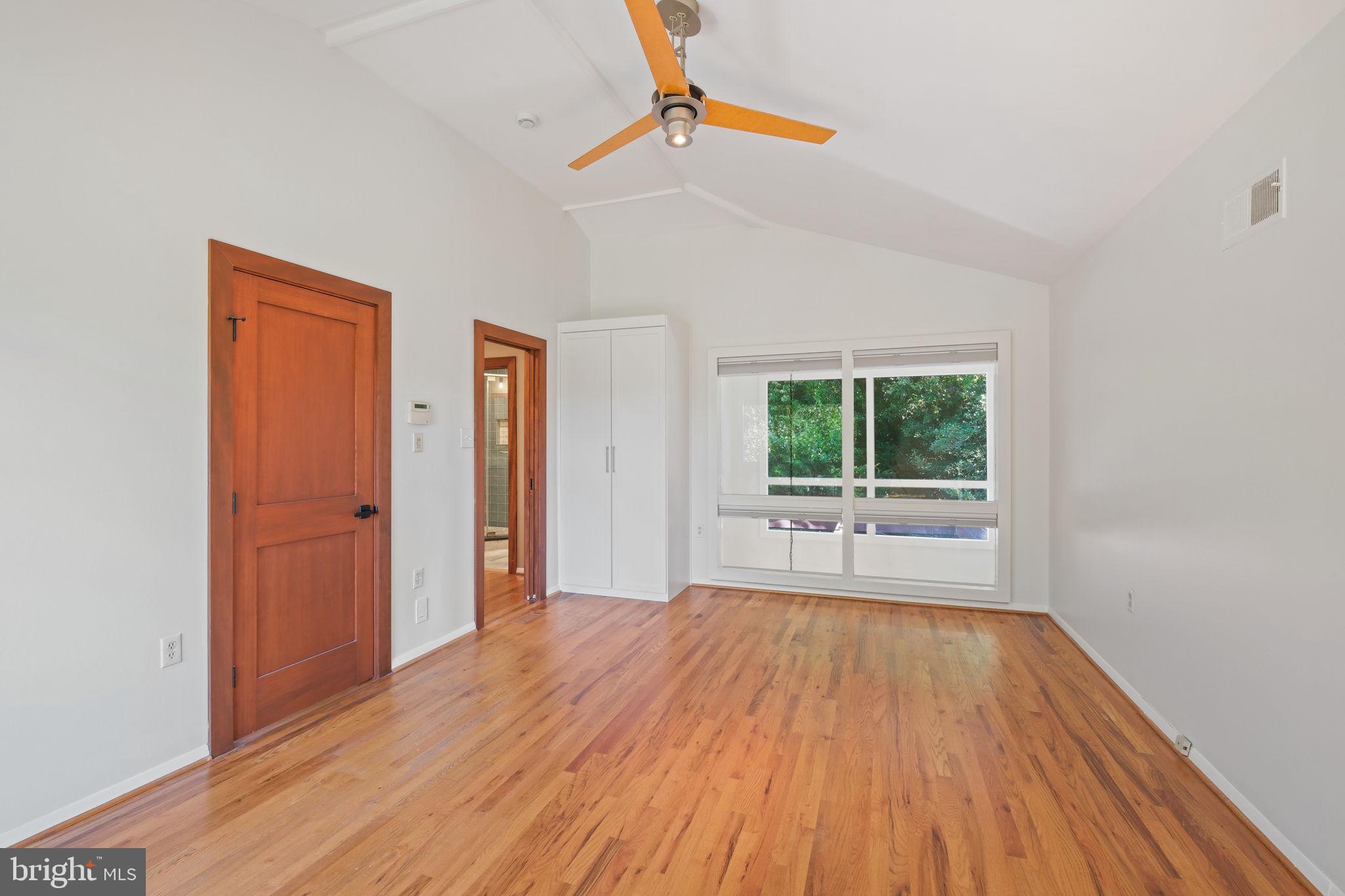 FAIRWAY HILLS - Residential