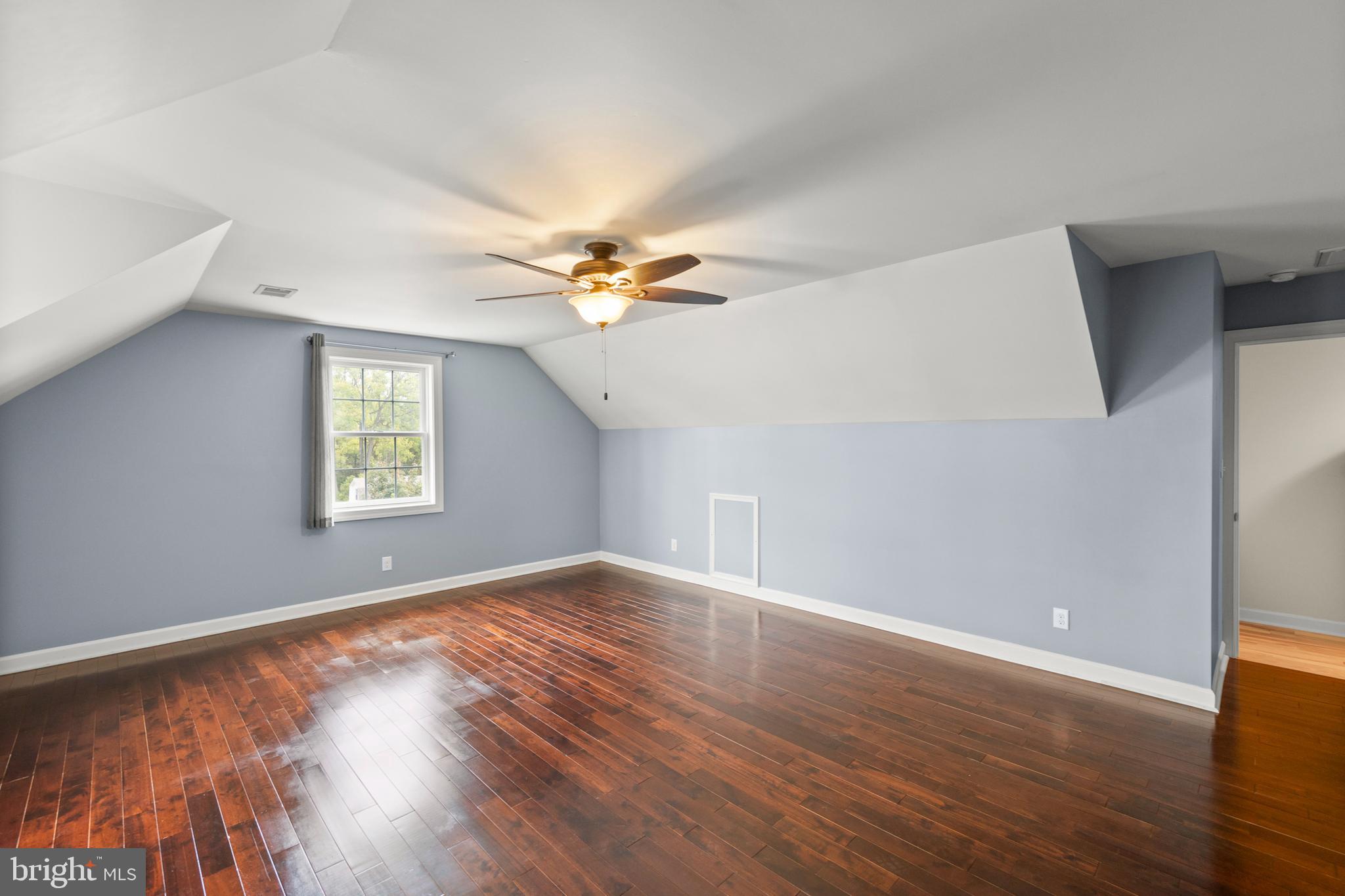 POTOMAC RIDGE - Residential