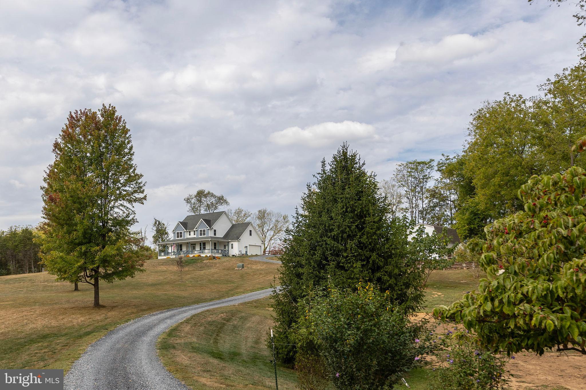 POTOMAC RIDGE - Residential