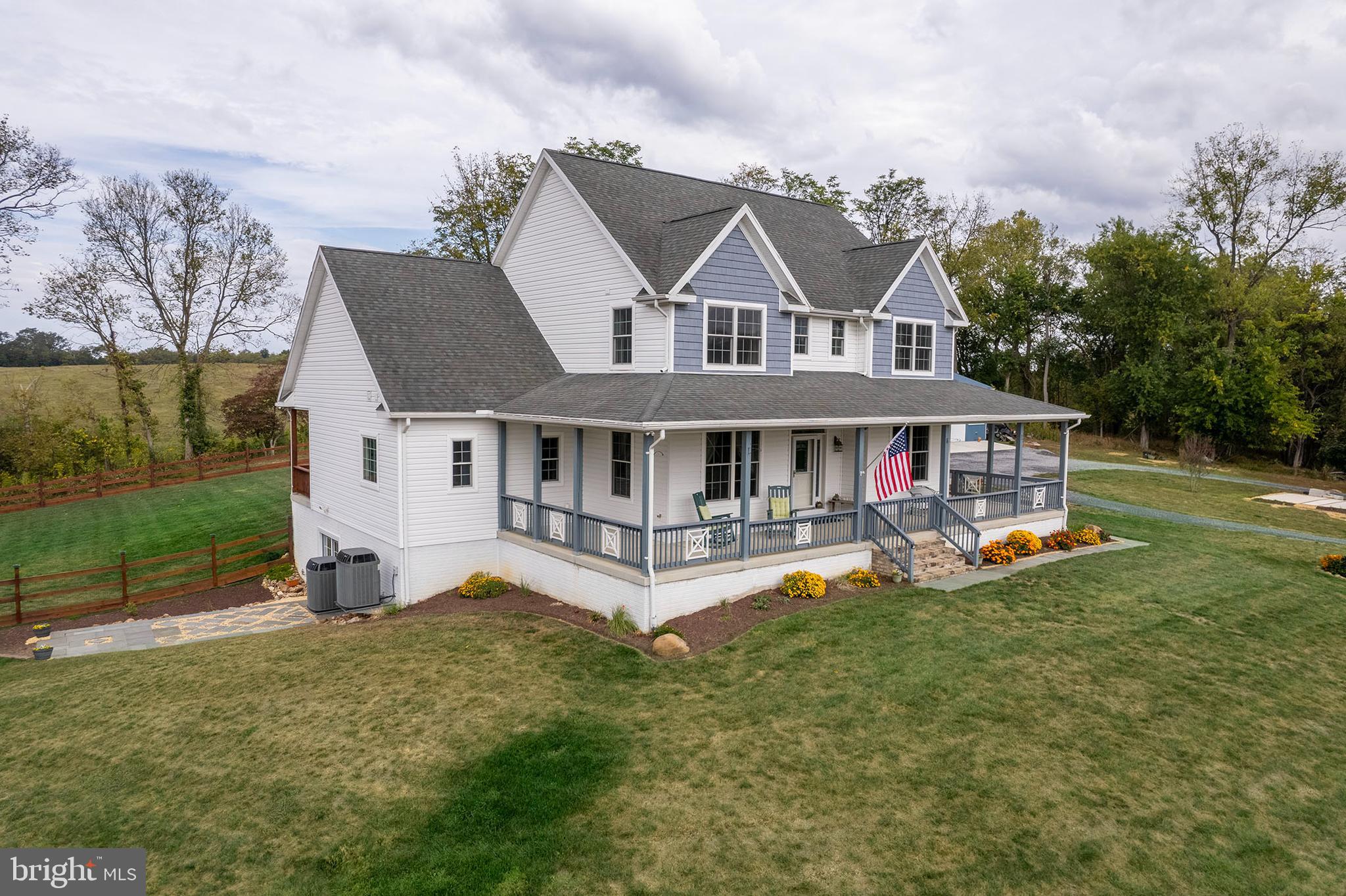 POTOMAC RIDGE - Residential