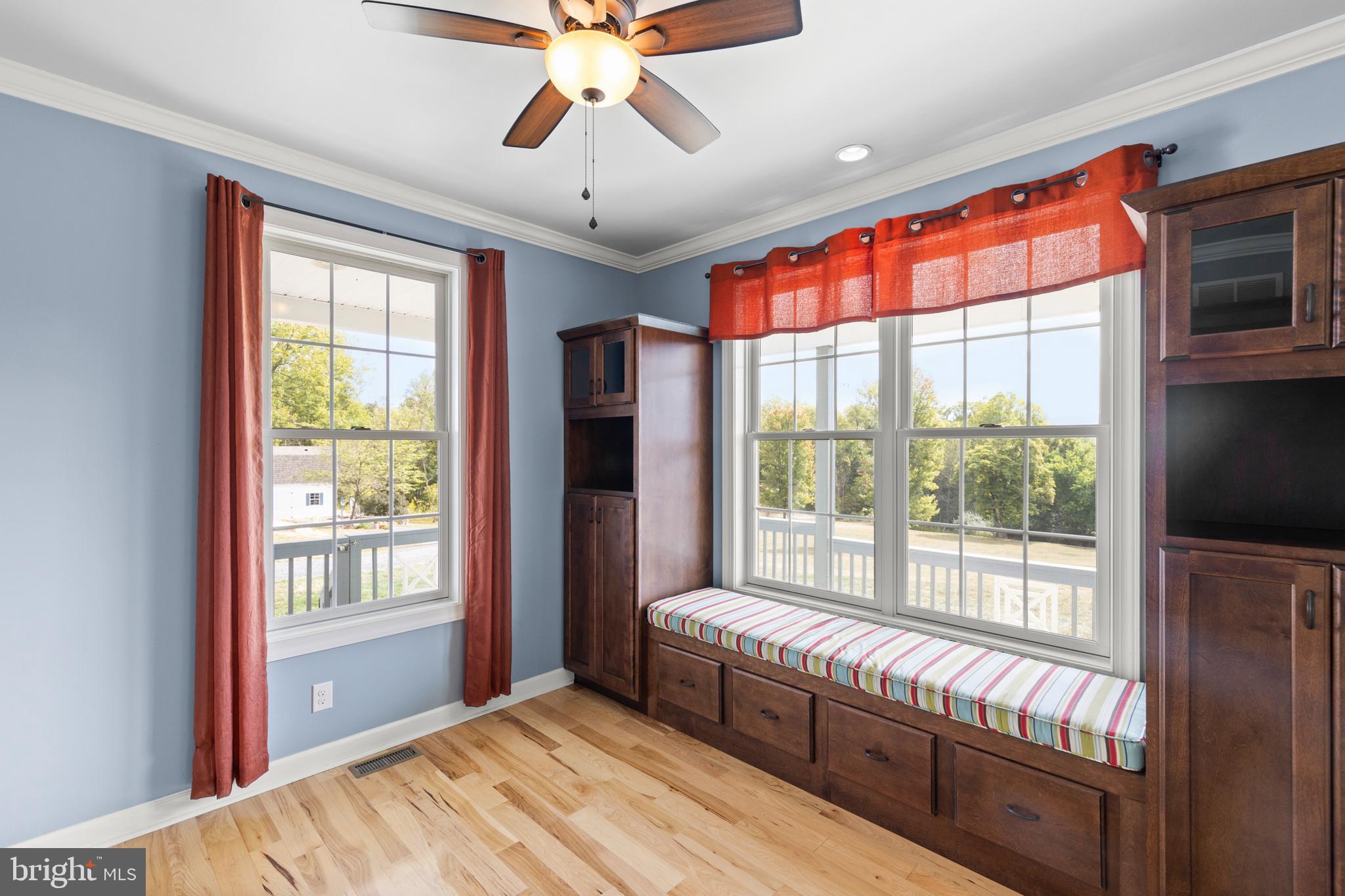 POTOMAC RIDGE - Residential