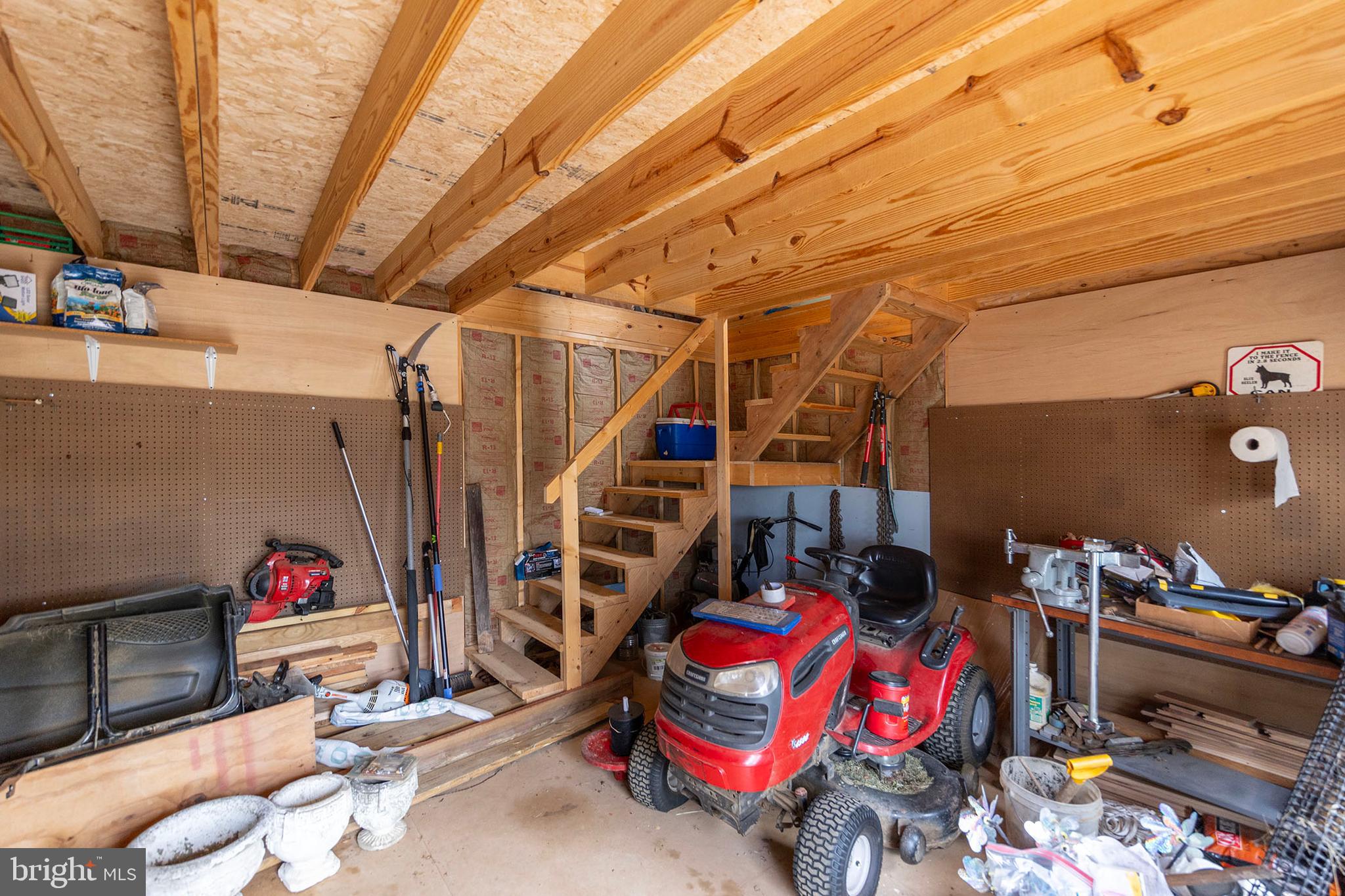 POTOMAC RIDGE - Residential