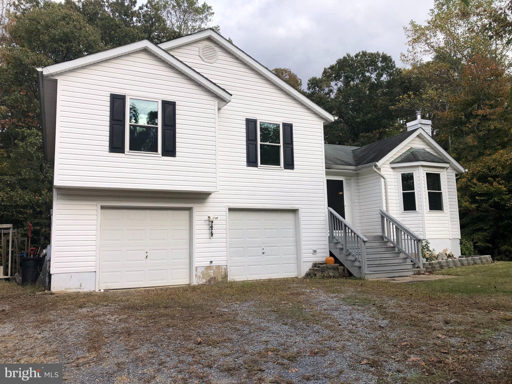 Photo of 26984 Rita Way, MECHANICSVILLE, MD 20659 (MLS # MDSM2027872)