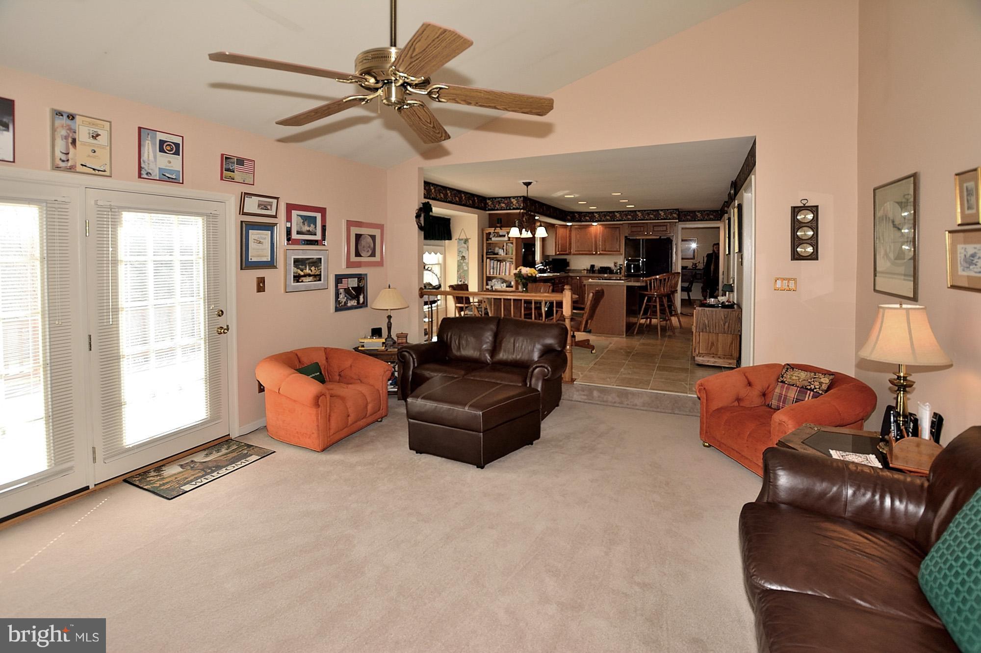 ASHBURN FARM - Residential