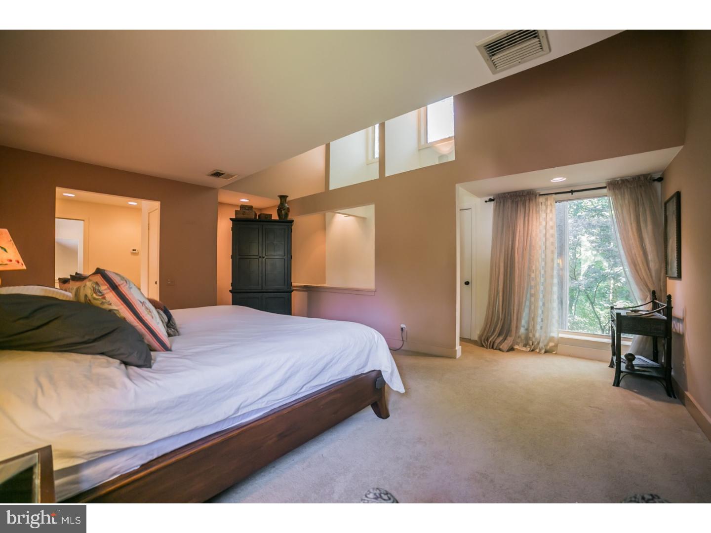 WOODBRIDGE MEADOWS - Residential