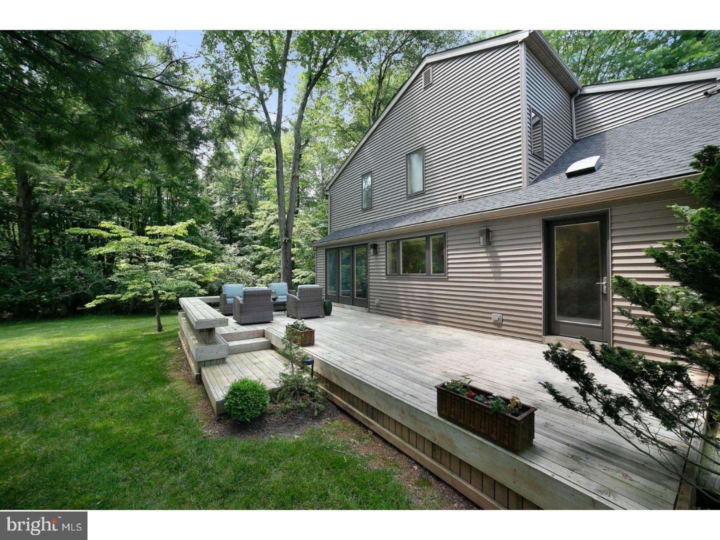 WOODBRIDGE MEADOWS - Residential