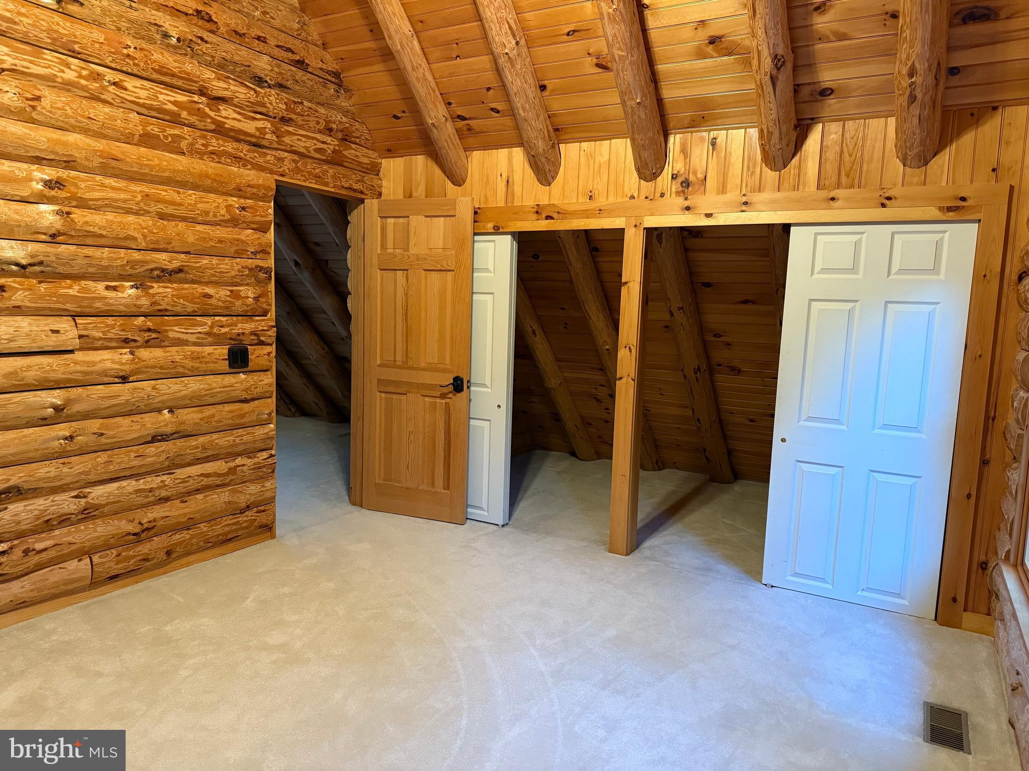 REISTERSTOWN - Residential