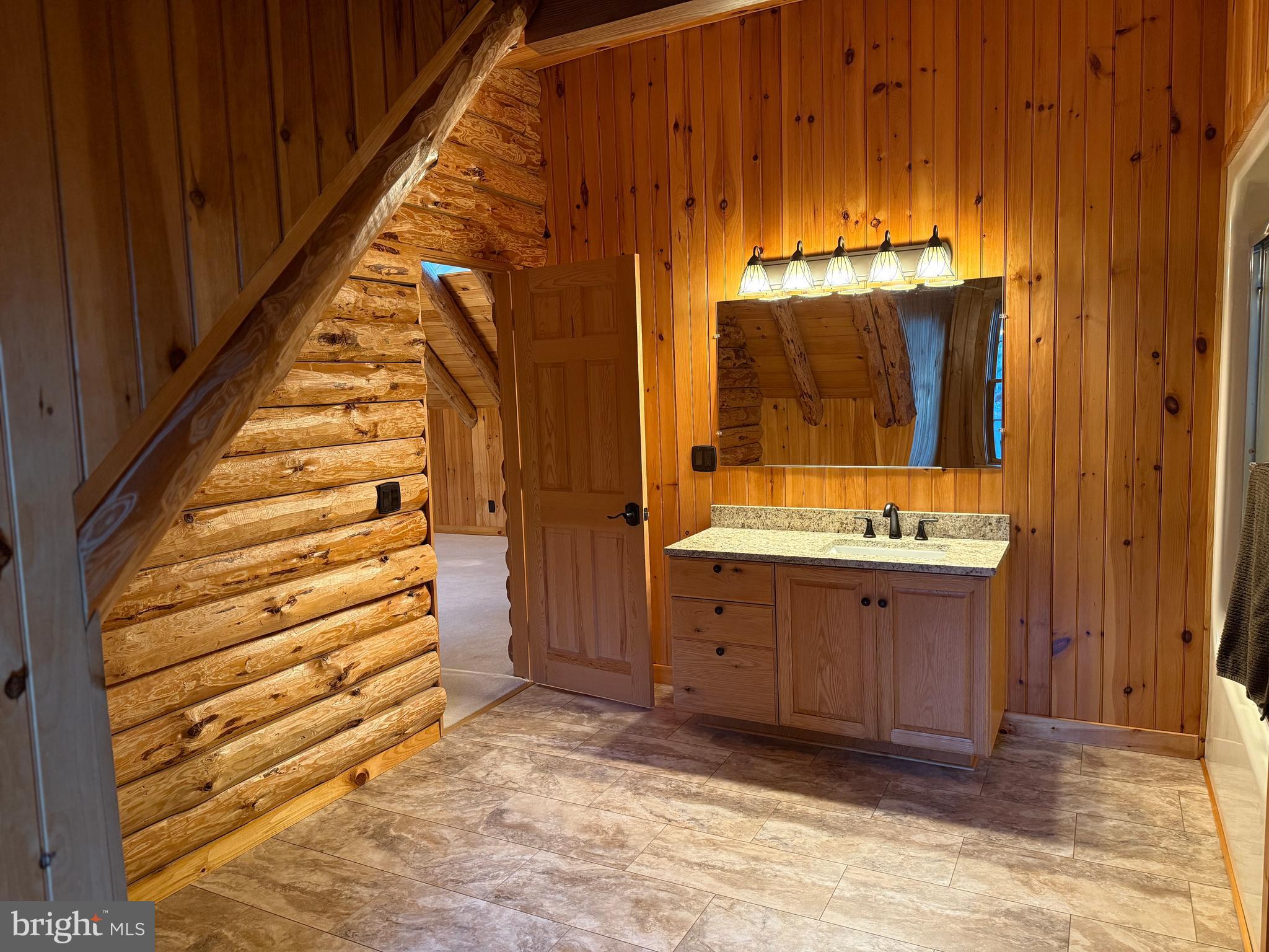 REISTERSTOWN - Residential