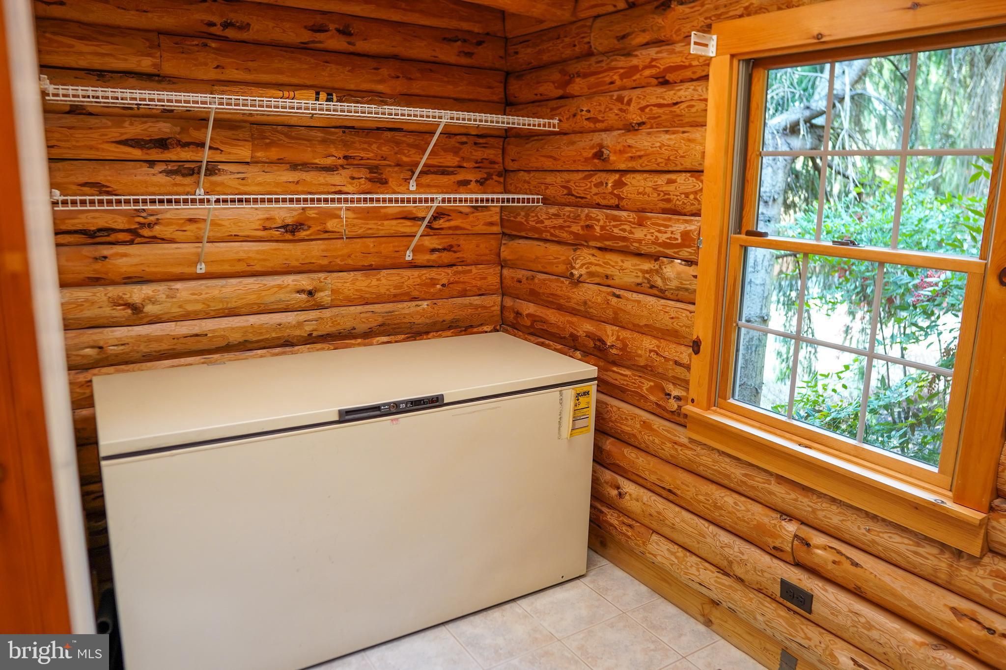 REISTERSTOWN - Residential