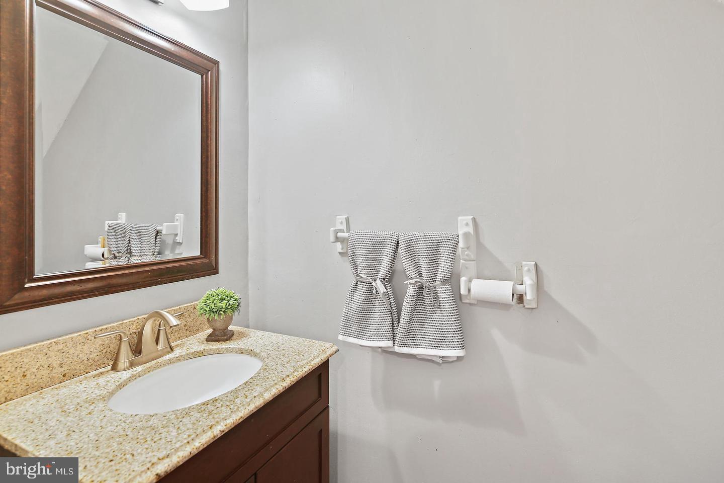 OWEN BROWN ESTATES - Residential Lease