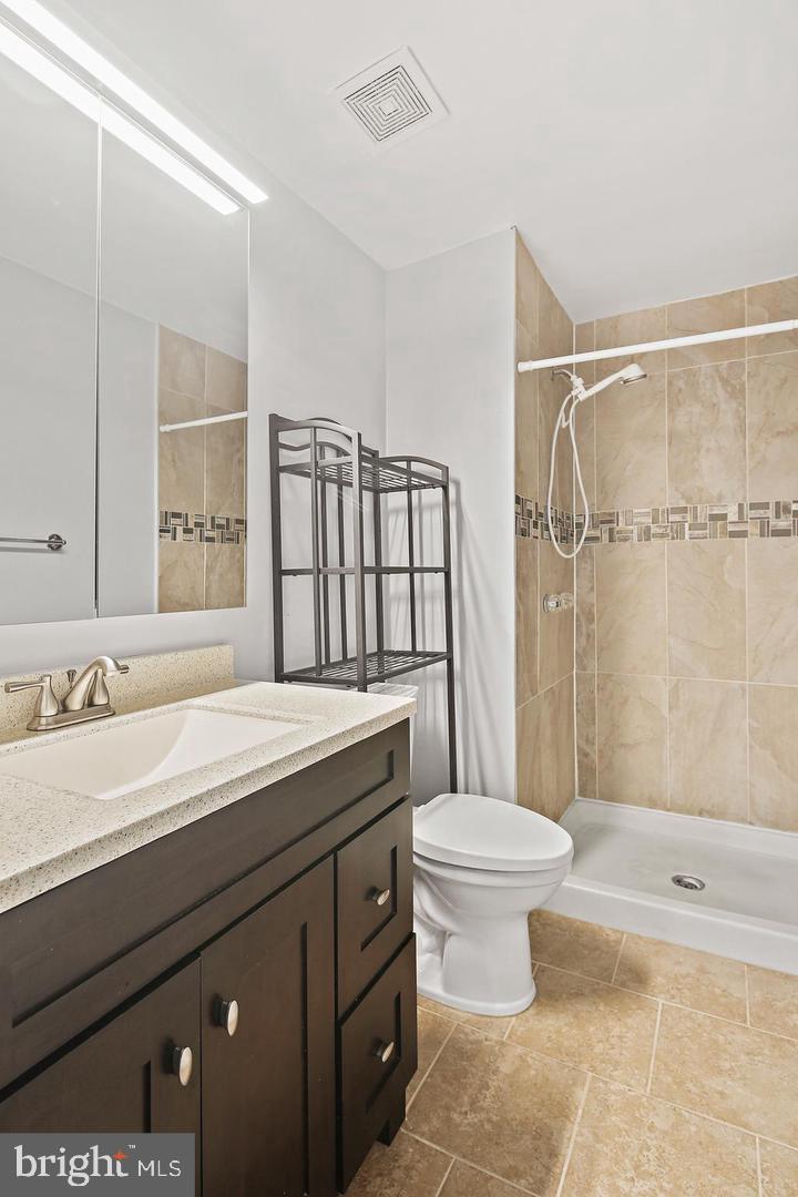 OWEN BROWN ESTATES - Residential Lease