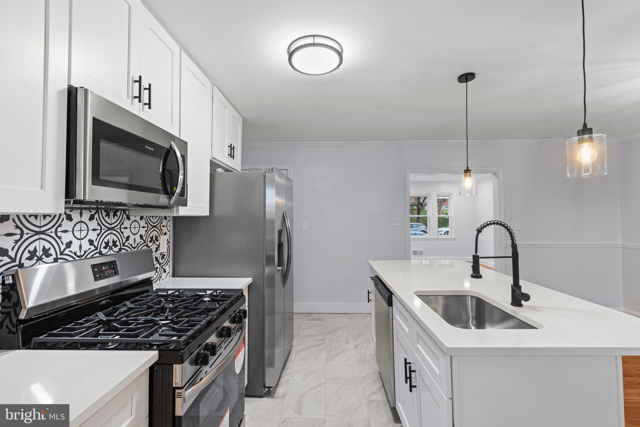 PERRING LOCH - Residential