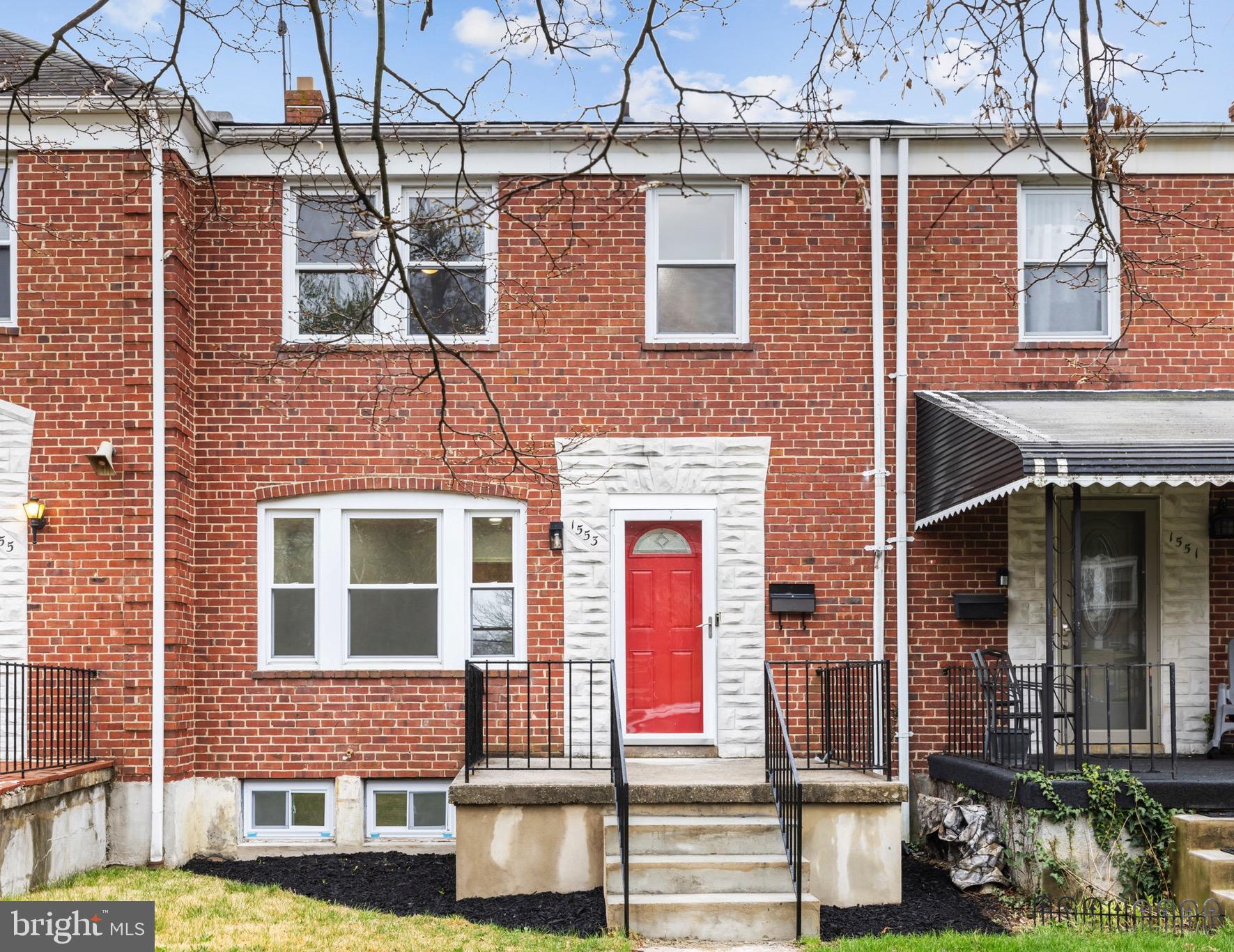 PERRING LOCH - Residential