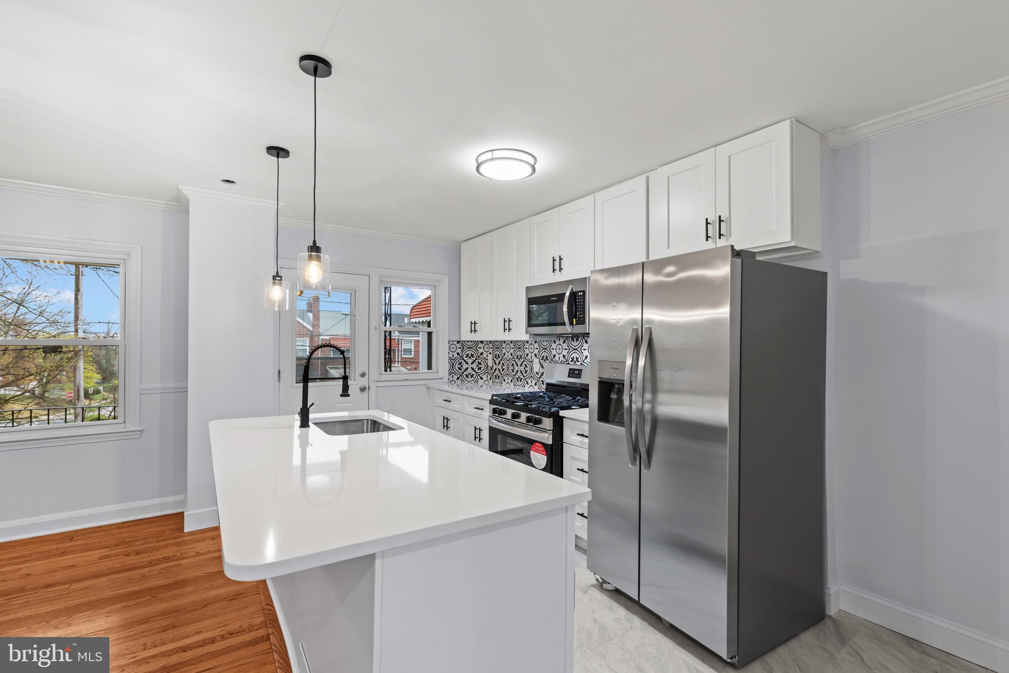 PERRING LOCH - Residential