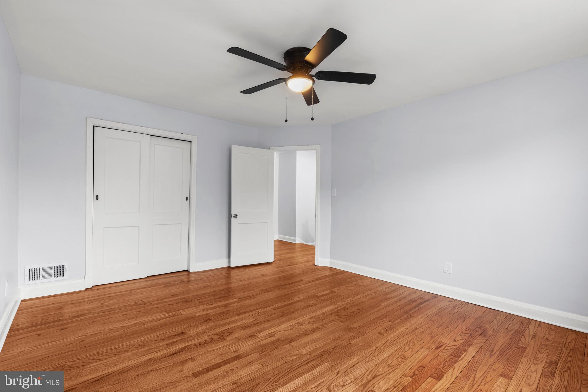 PERRING LOCH - Residential