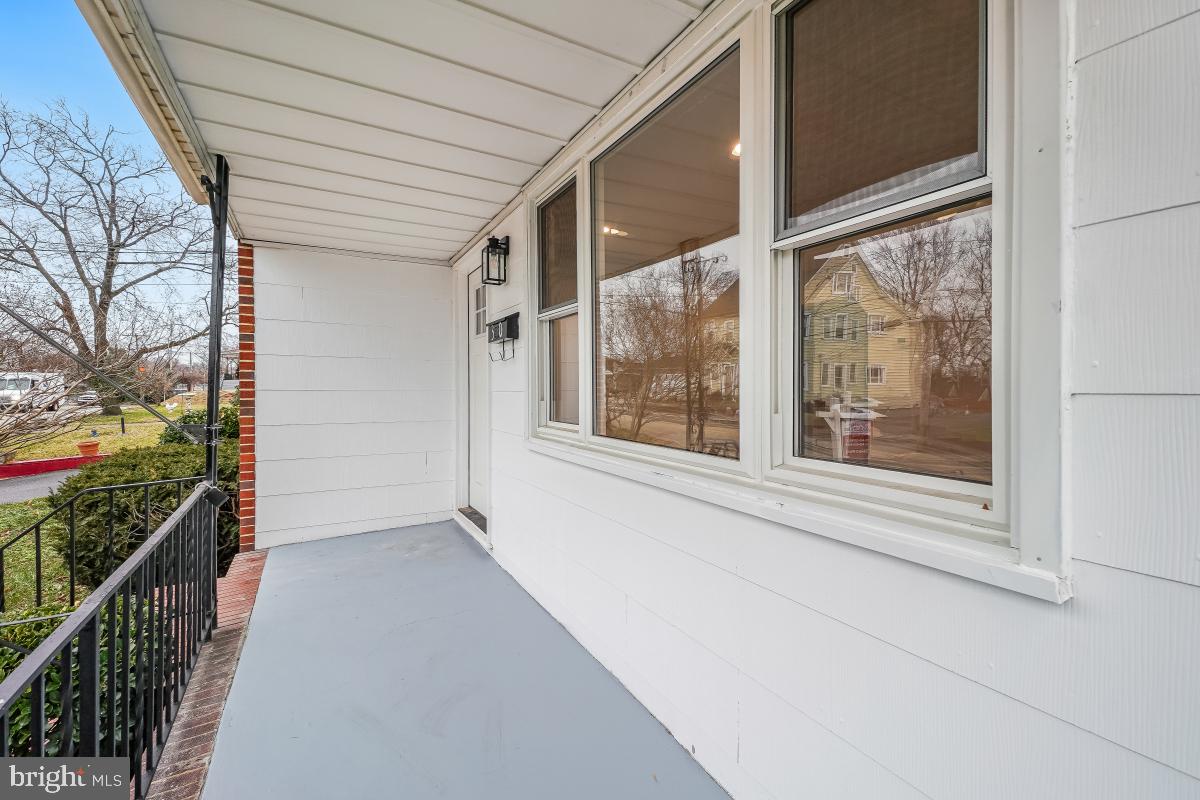 LANDSDOWNE - Residential