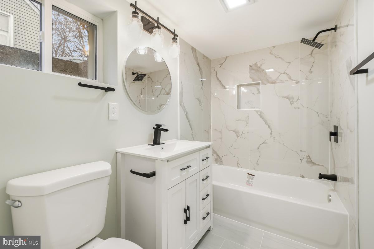 LANDSDOWNE - Residential