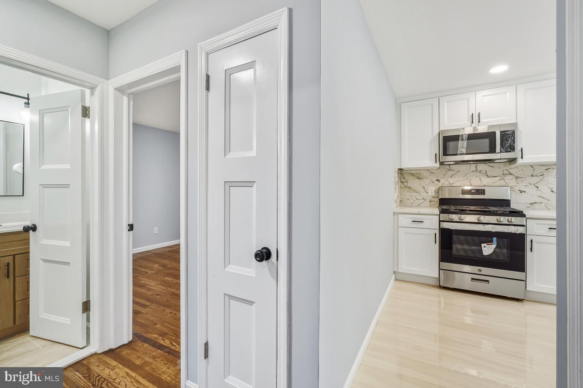 LANDSDOWNE - Residential