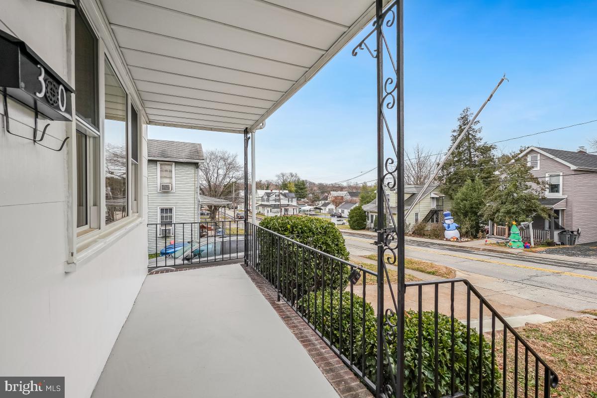 LANDSDOWNE - Residential