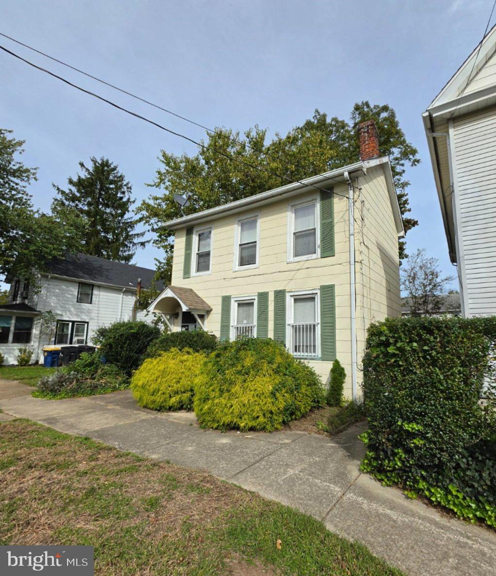 105 N AMERICAN AVENUE