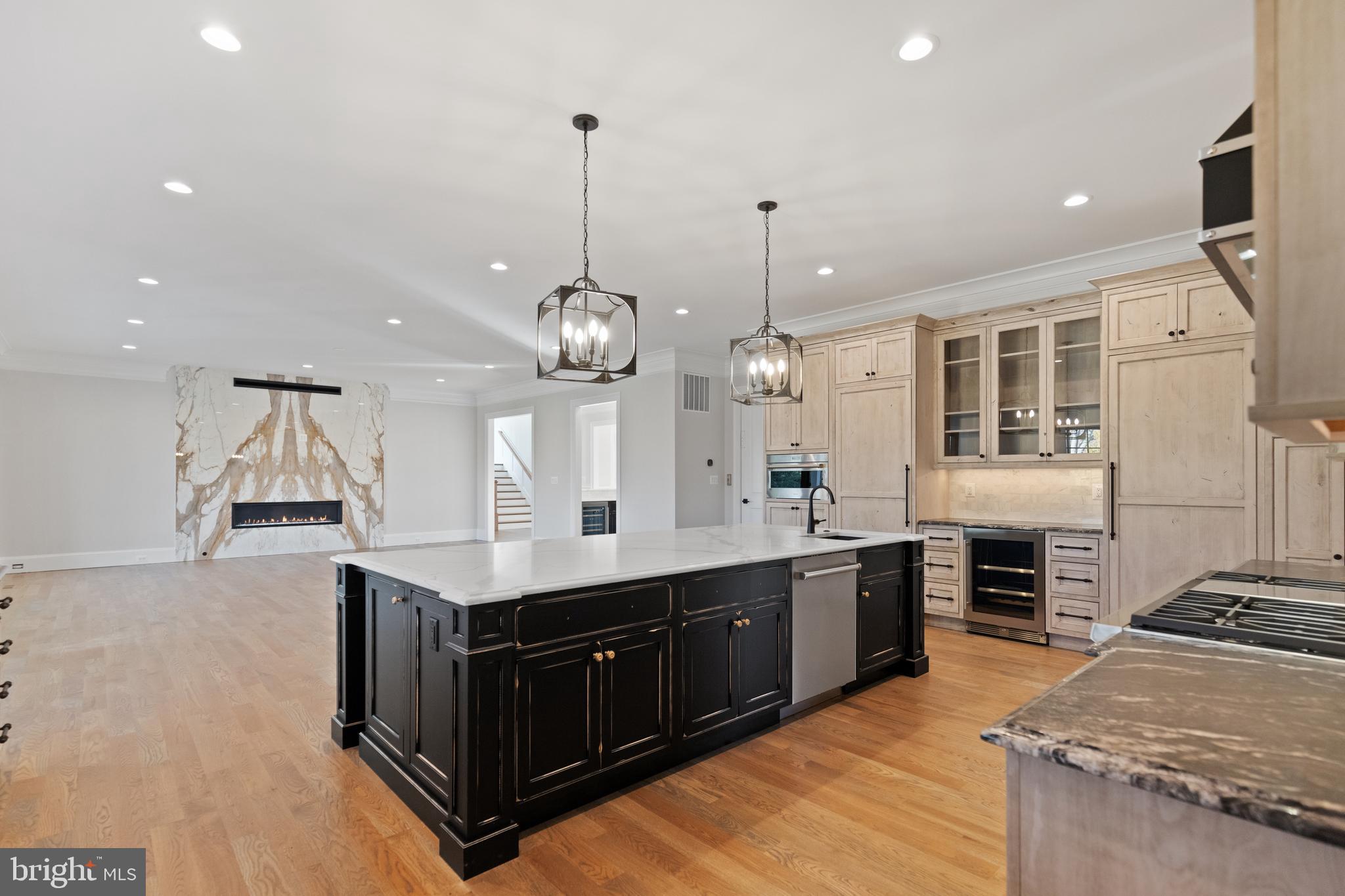 FRANKLIN PARK - Residential