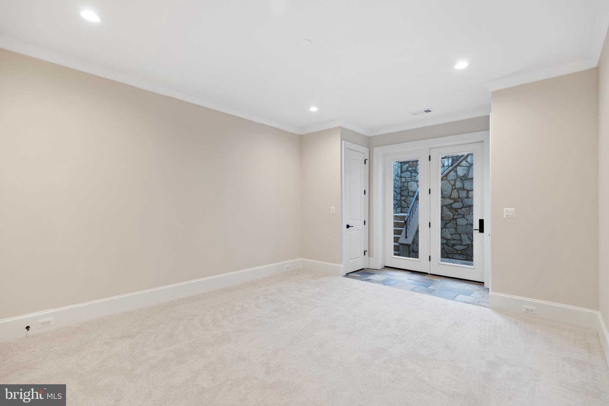 FRANKLIN PARK - Residential