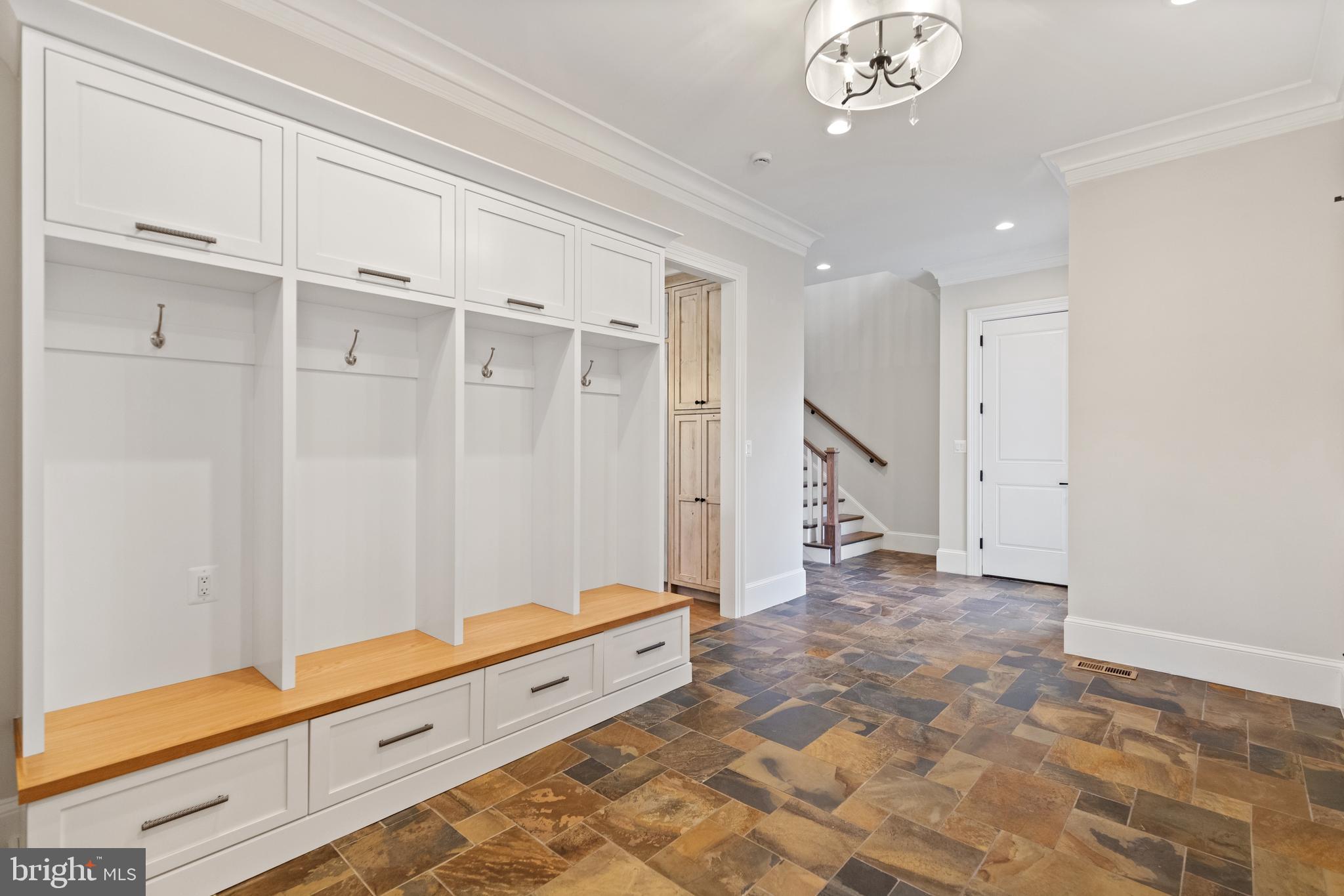 FRANKLIN PARK - Residential