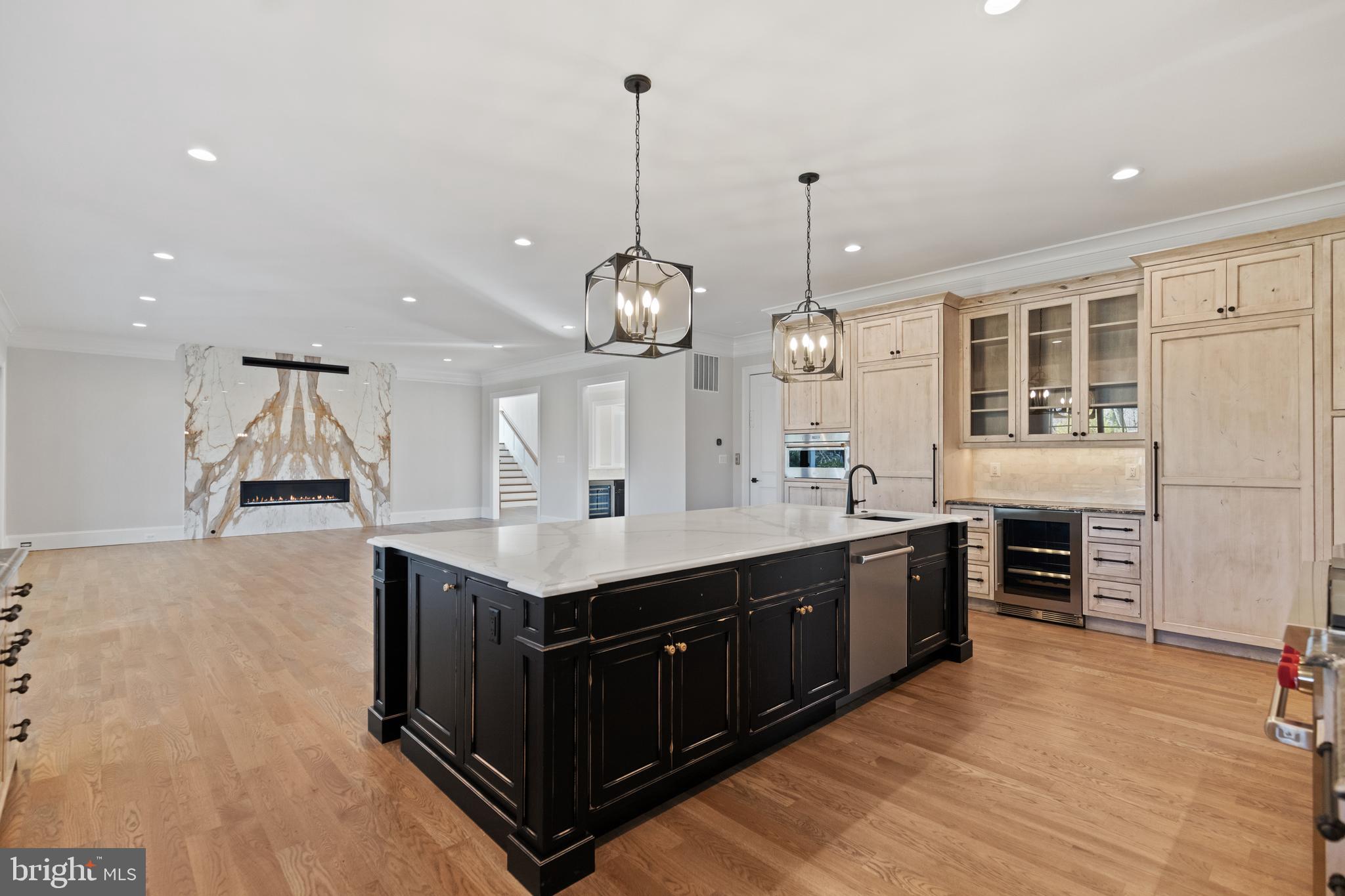 FRANKLIN PARK - Residential