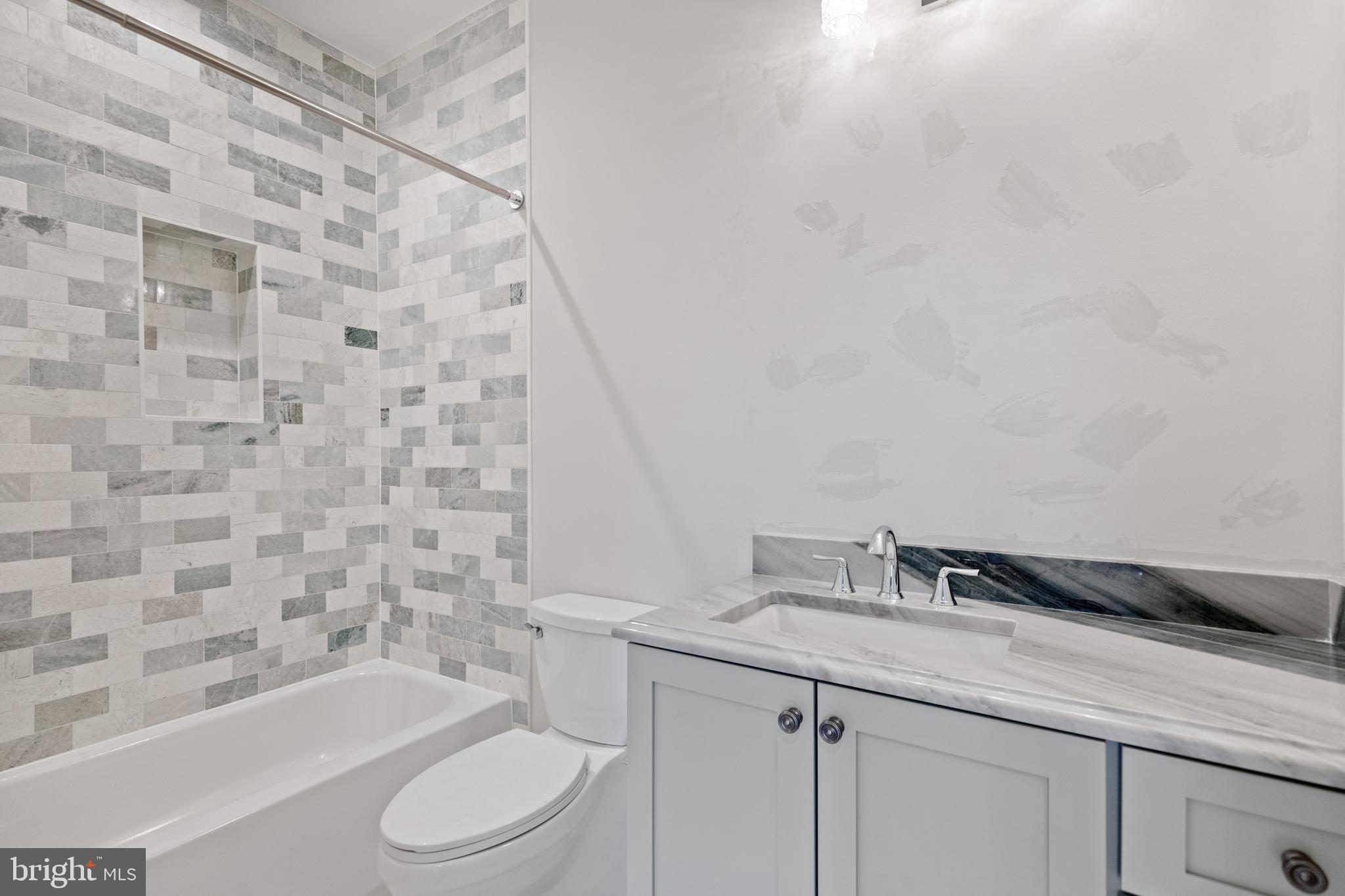 FRANKLIN PARK - Residential