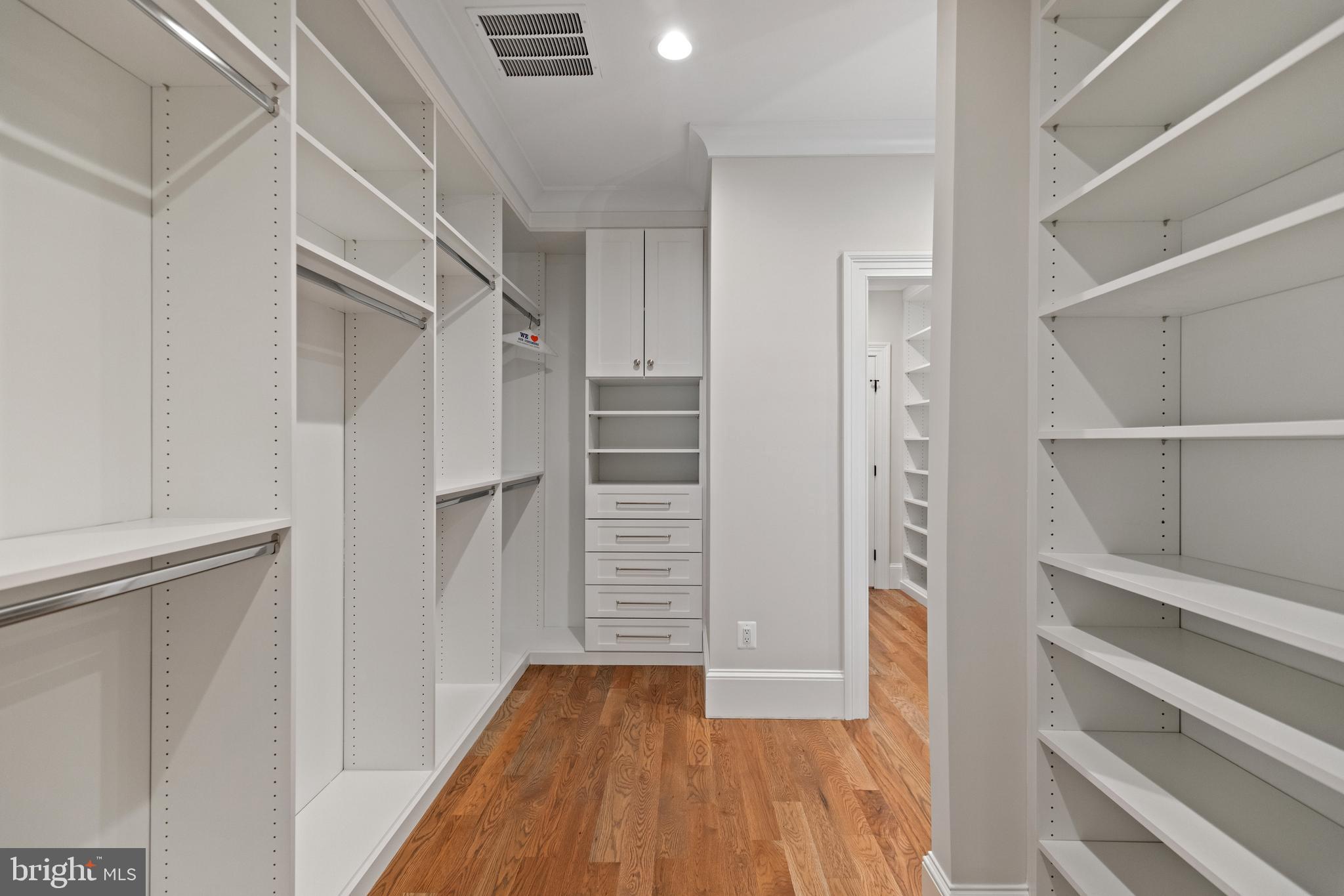 FRANKLIN PARK - Residential