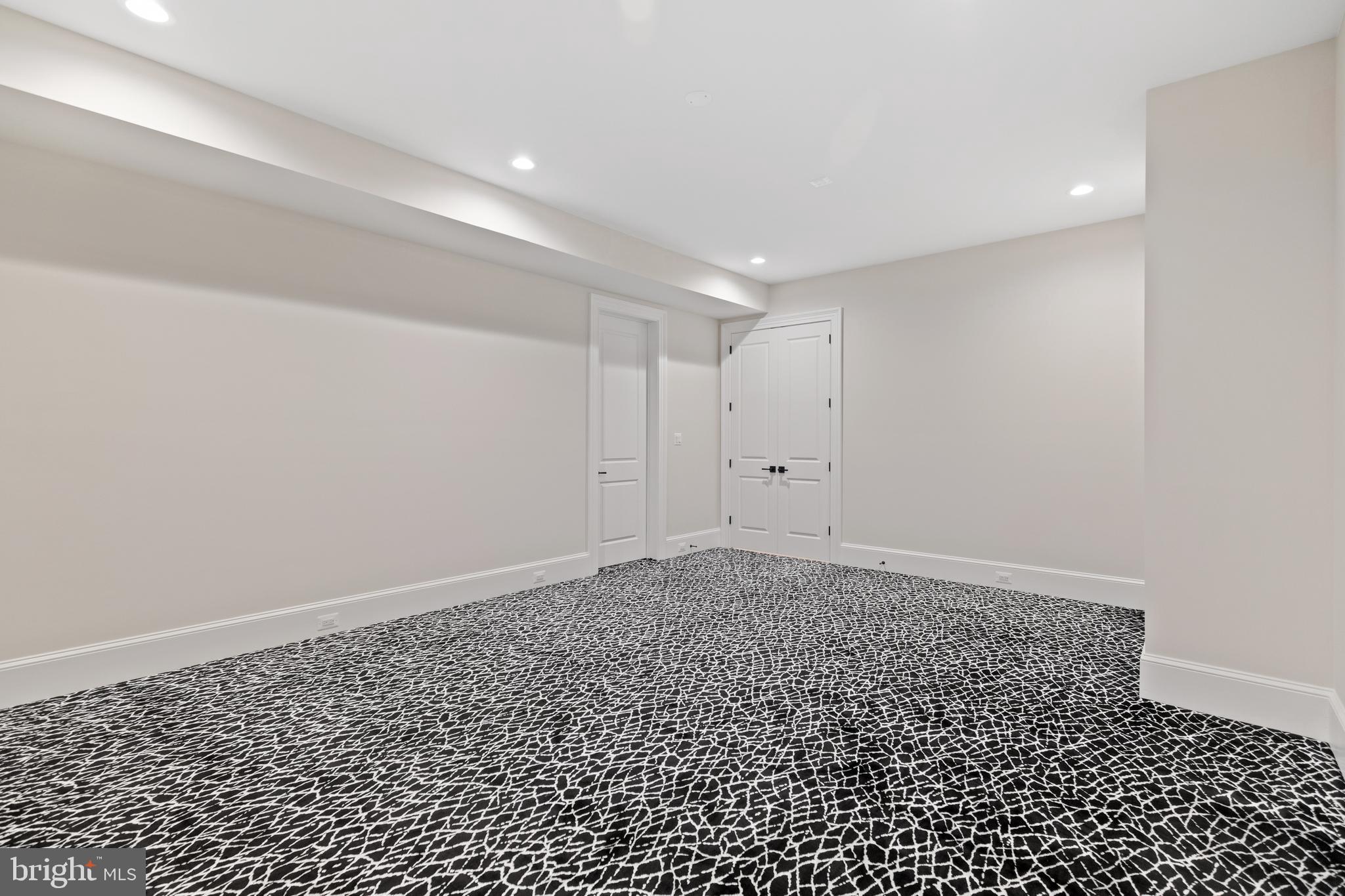 FRANKLIN PARK - Residential