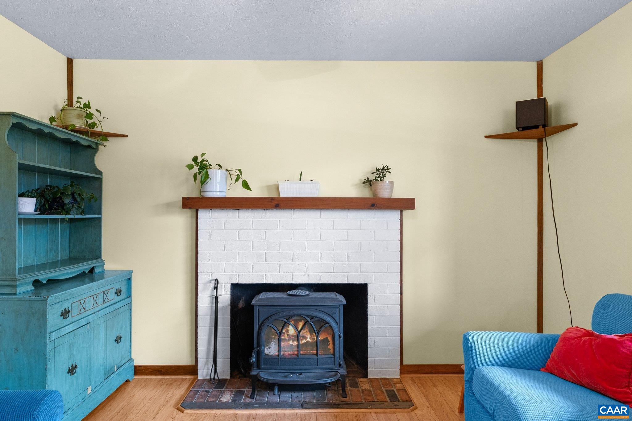 EDGEWOOD PARK - Residential