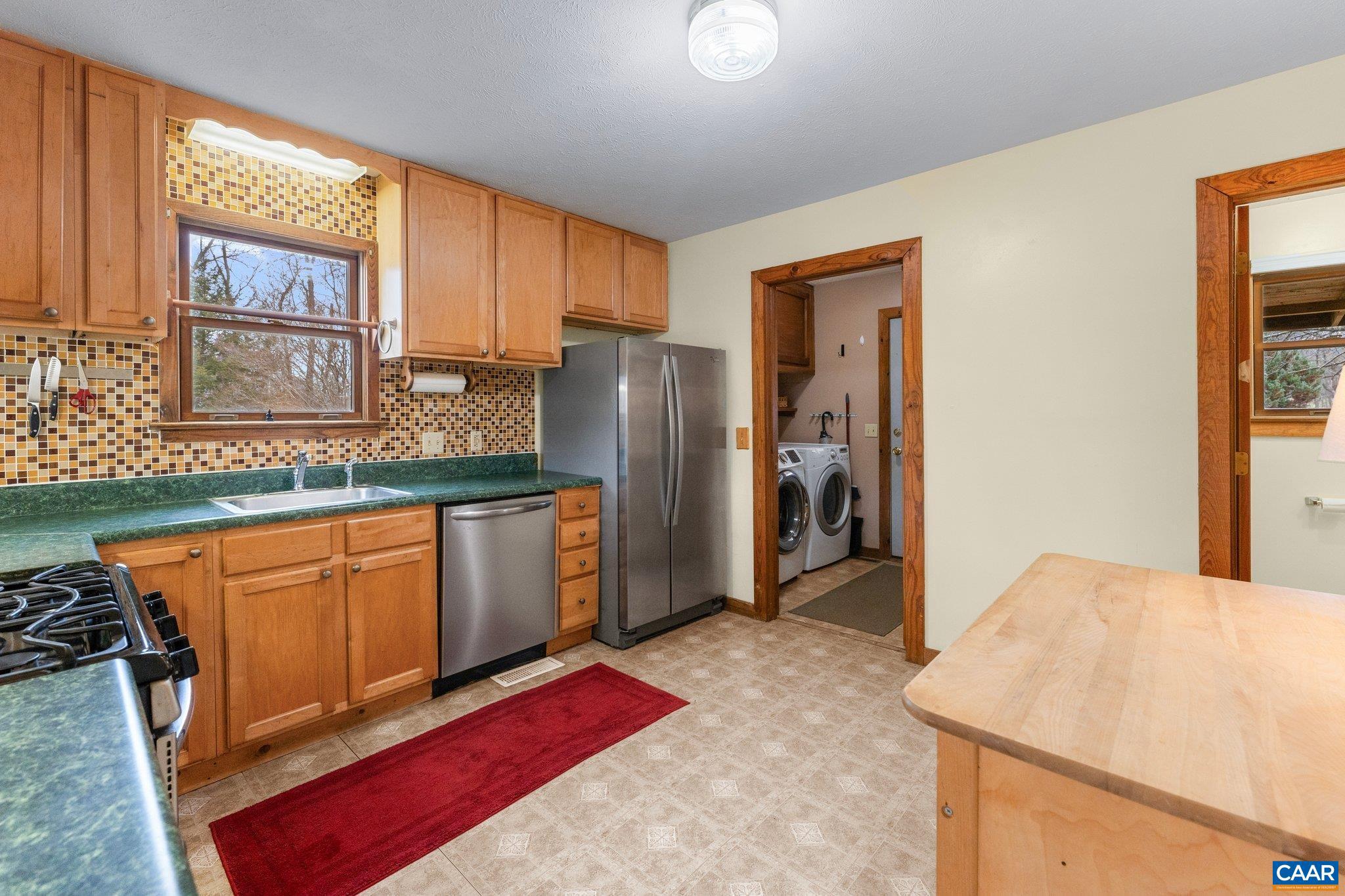 EDGEWOOD PARK - Residential